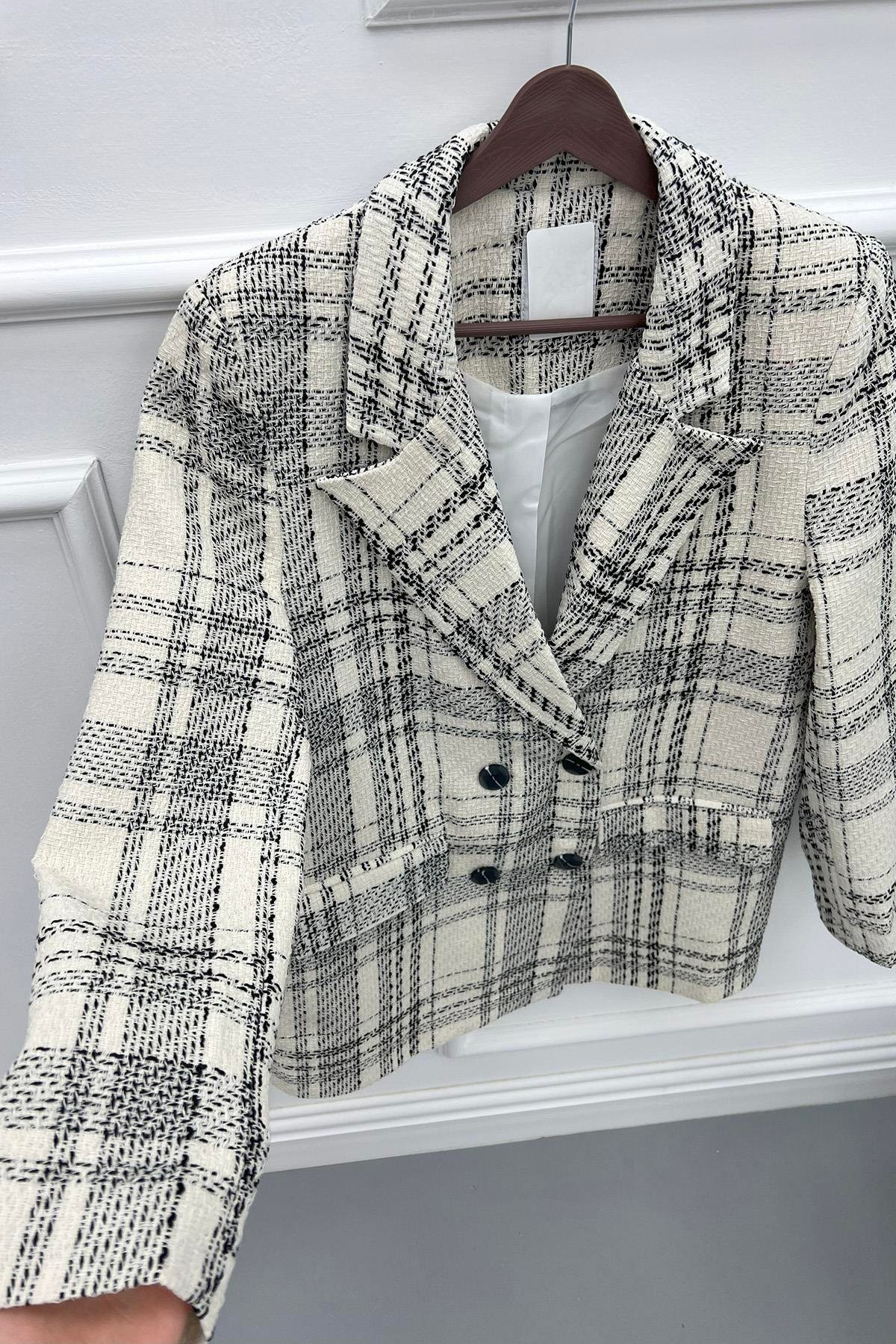 Oversize Ekose Ceket Beyaz