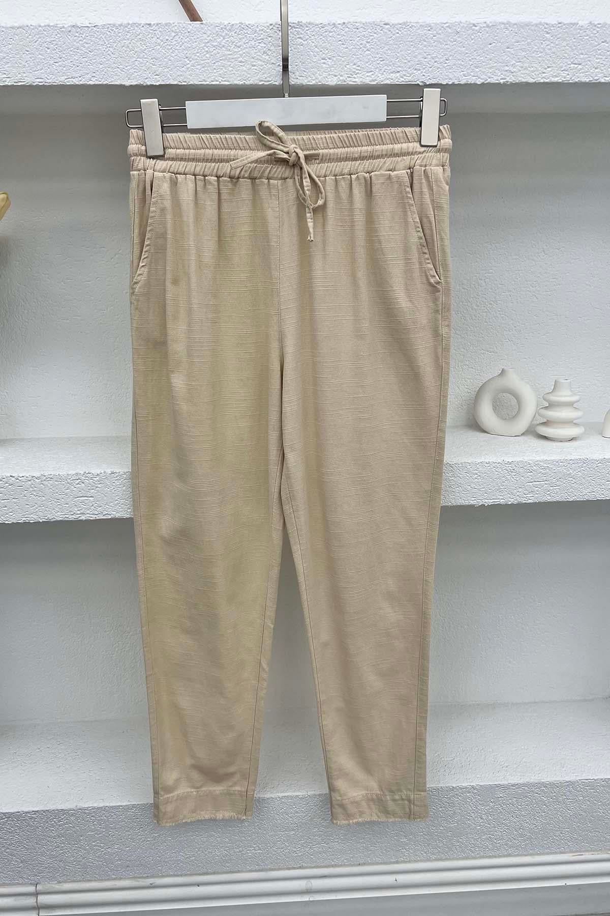 Paça Detaylı Pantolon Bej