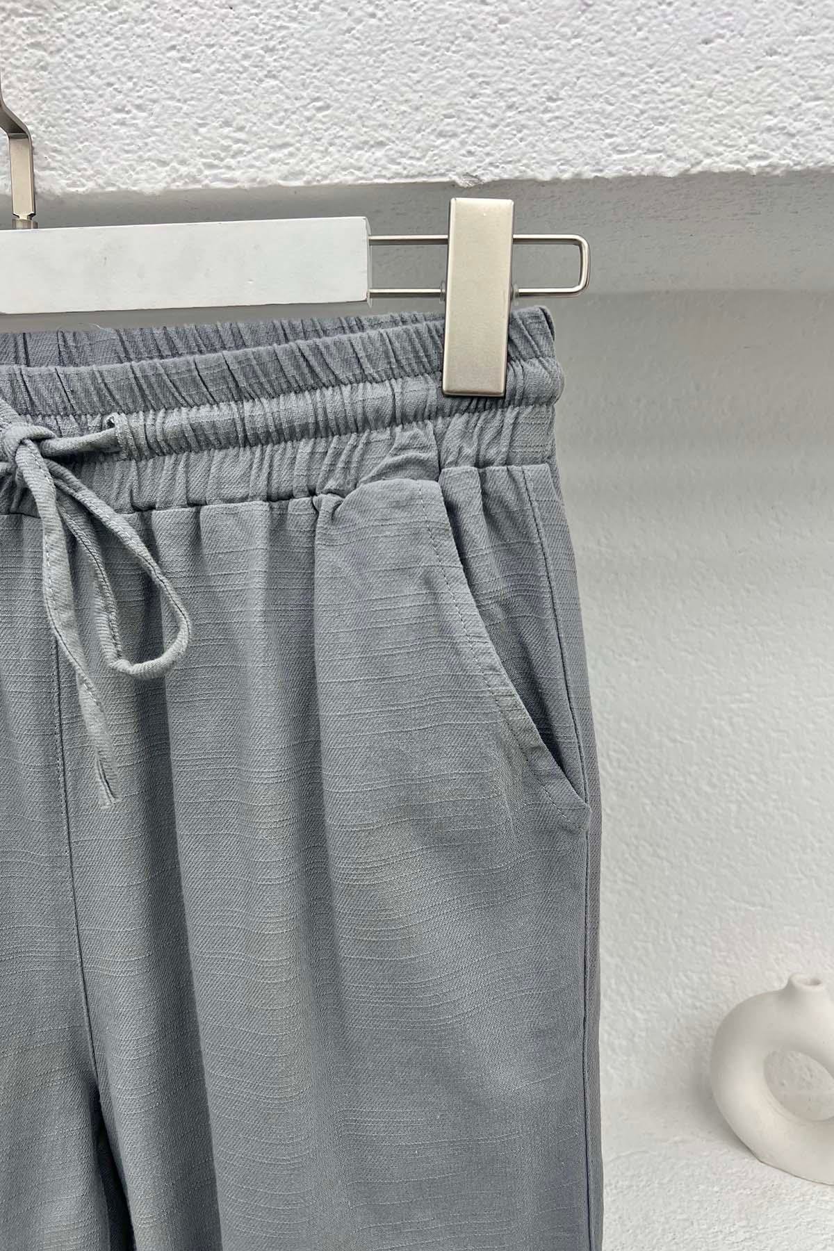 Paça Detaylı Pantolon Gri