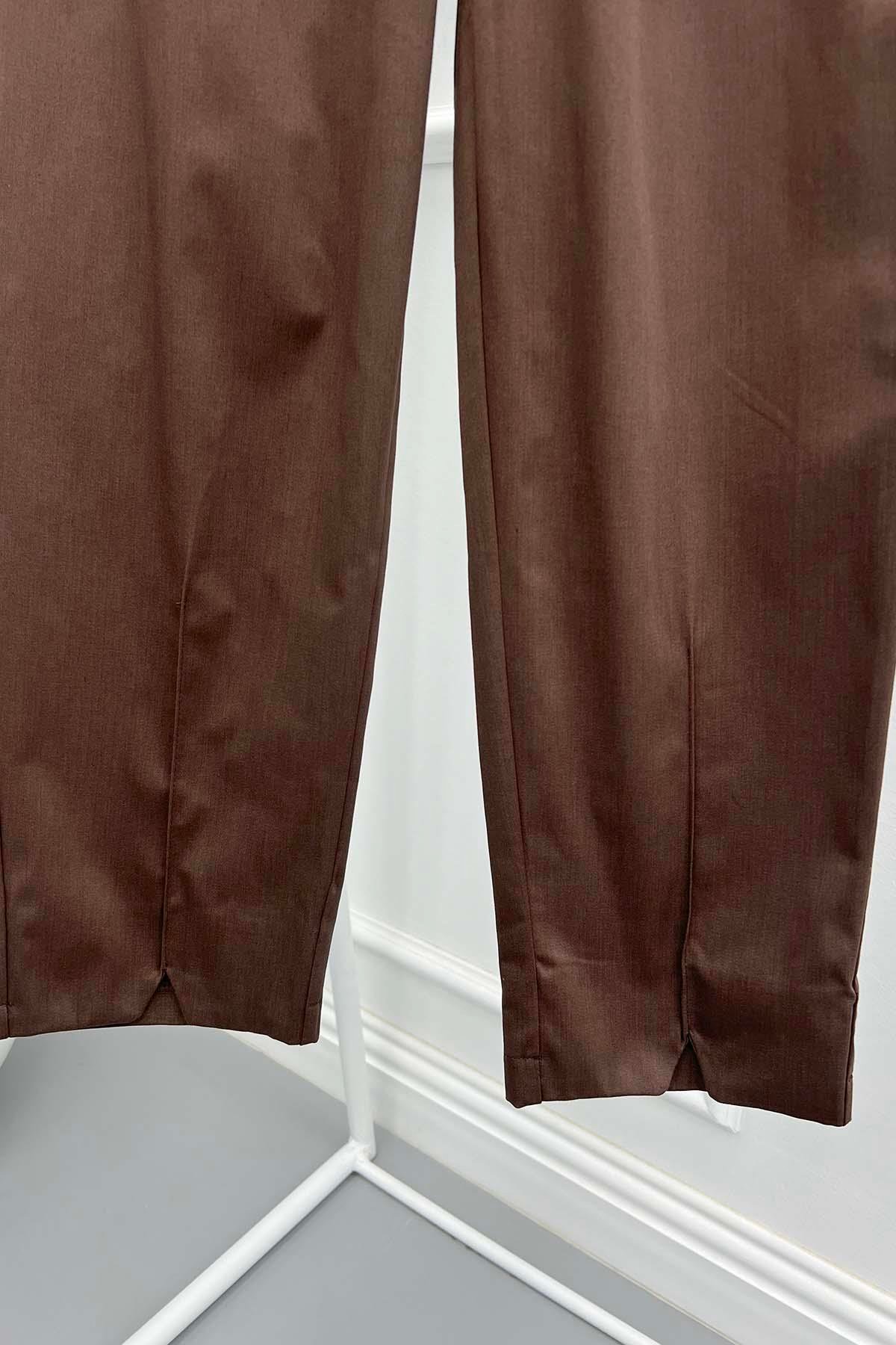 Paça Yırtmaçlı Pantolon Kahve