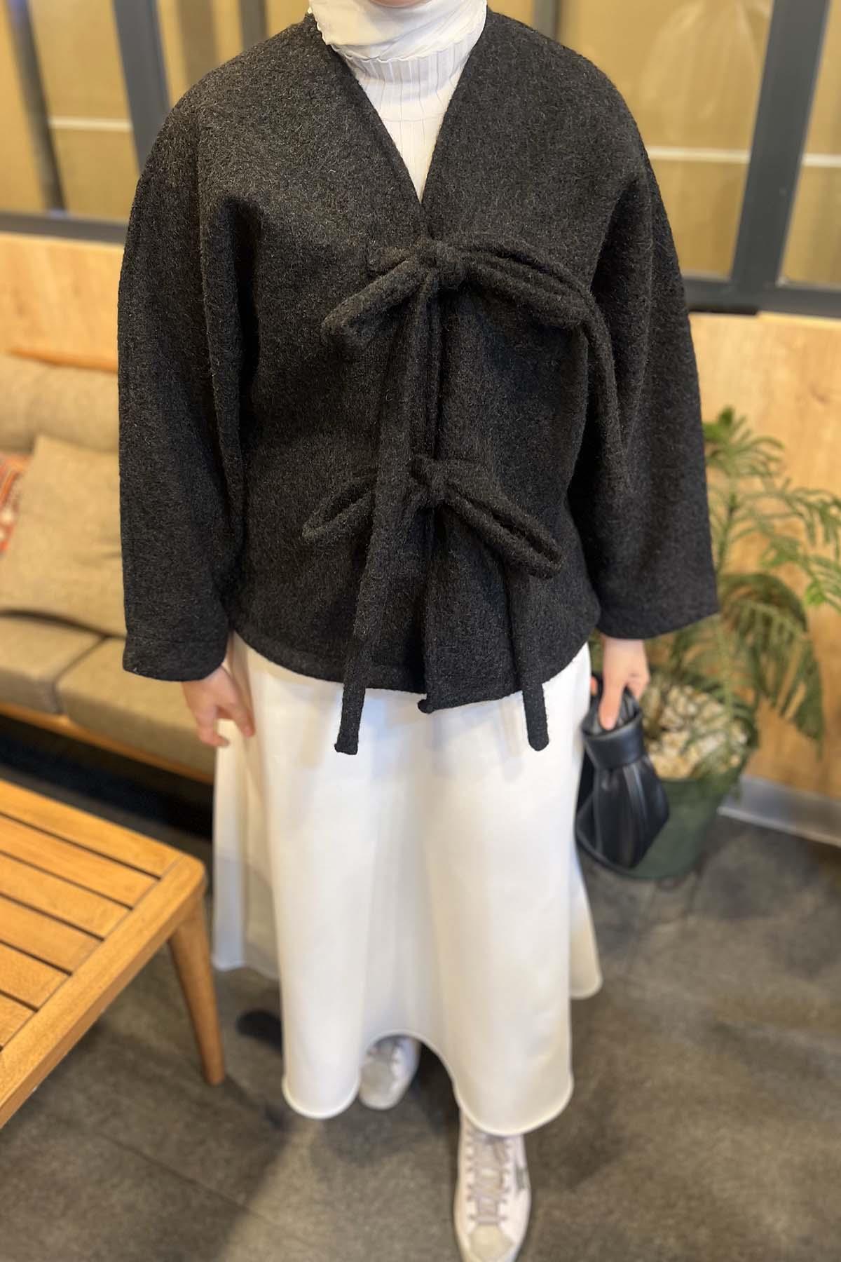 Peluş Bağlamalı Kaban Siyah