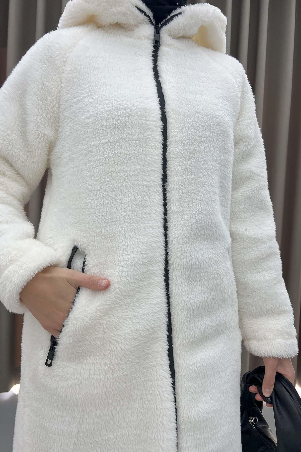 Peluş Kaban Krem