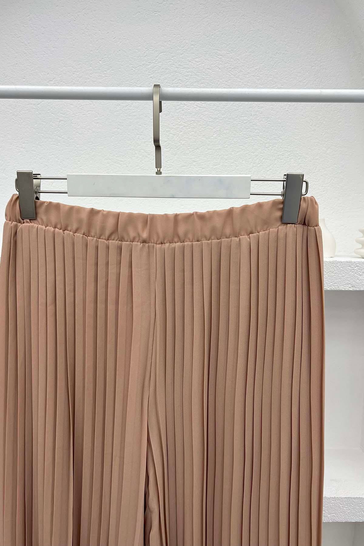 Piliseli Etek Pantolon Bej
