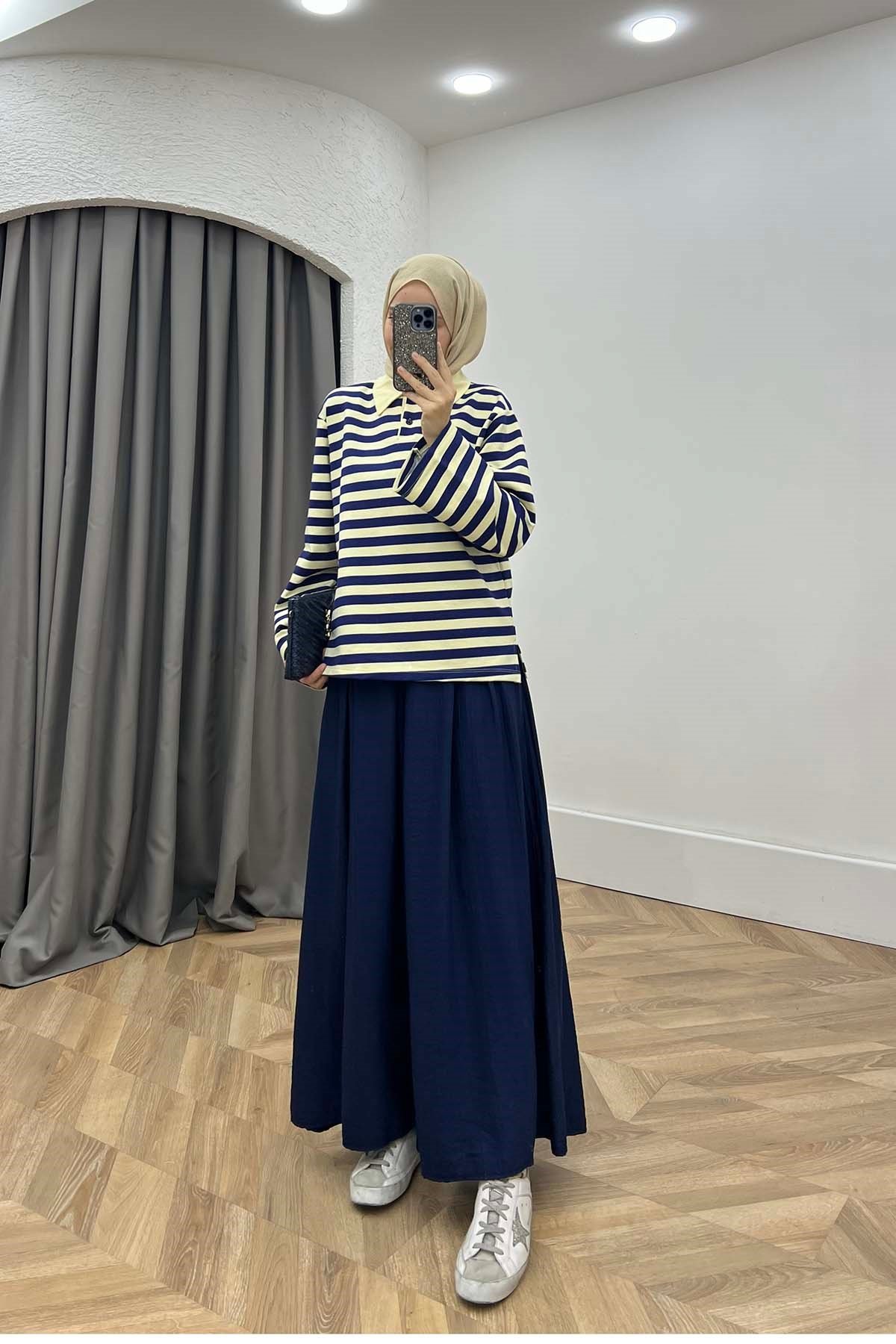 Polo Yaka Düğmeli Çizgili Sweatshirt Krem-Lacivert