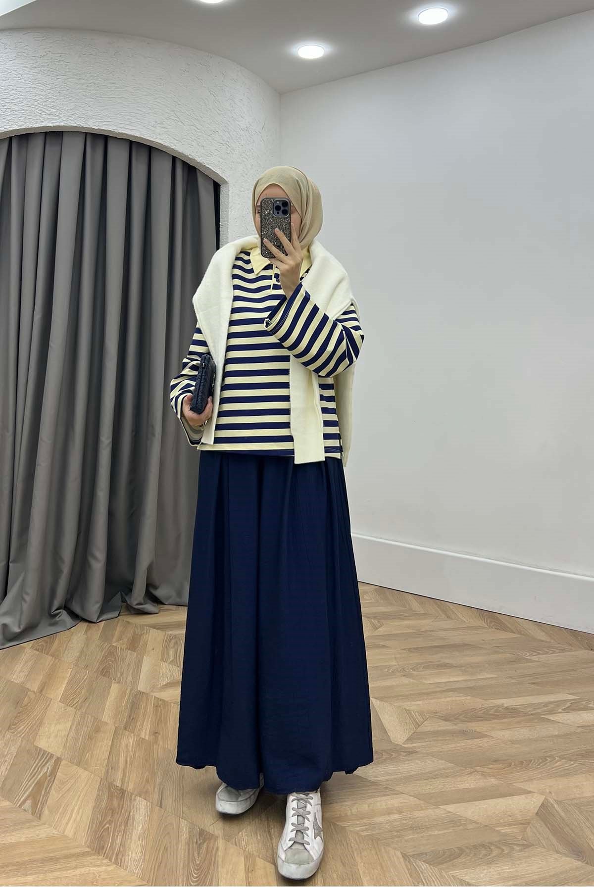 Polo Yaka Düğmeli Çizgili Sweatshirt Krem-Lacivert