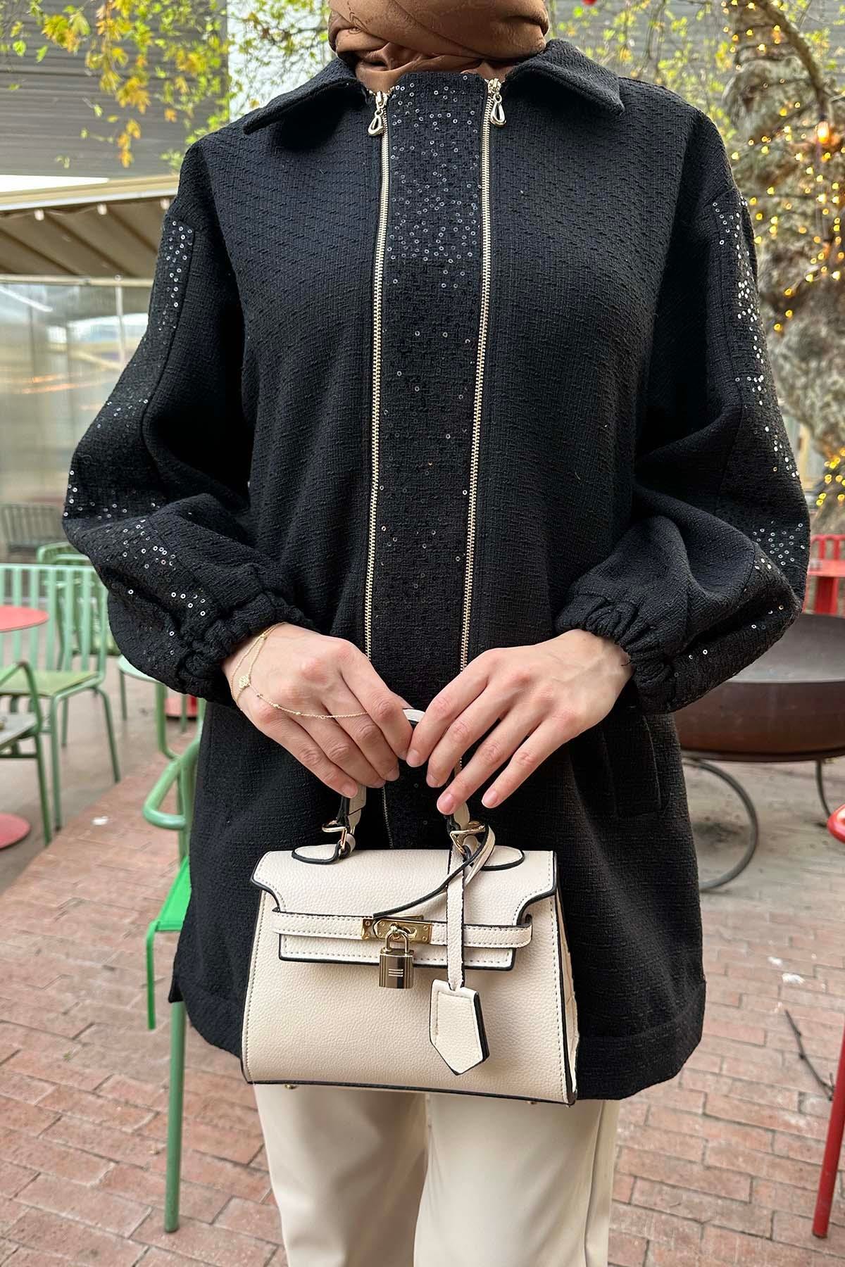 Pul İşlemeli Tüvit Kap Siyah