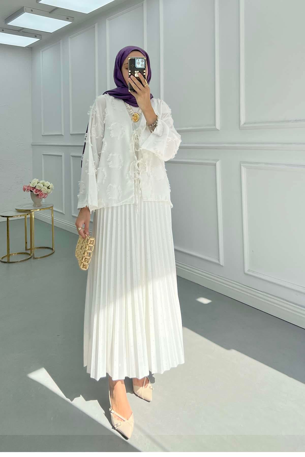 Püsküllü Bağlamalı Kimono Beyaz