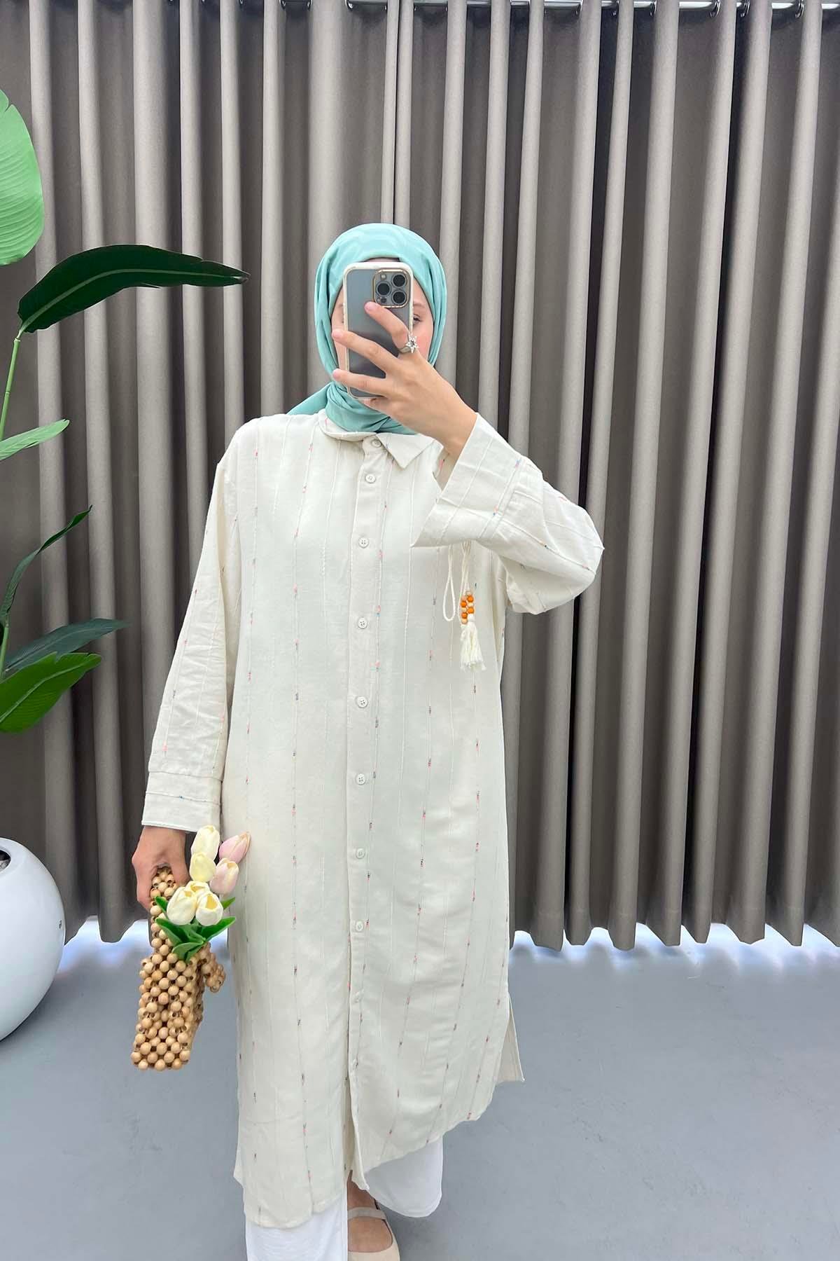 Püsküllü Renkli Tunik Taş
