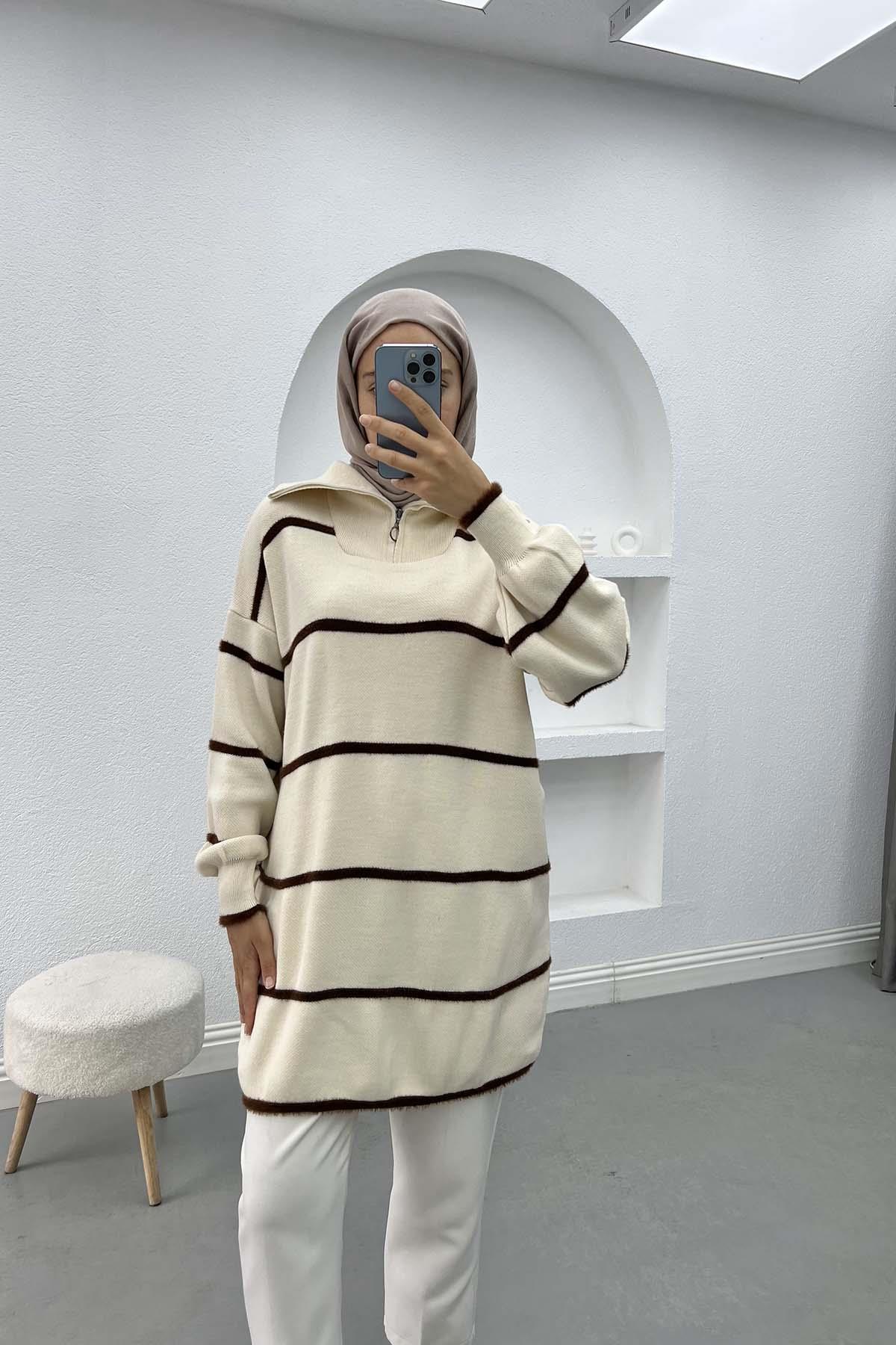 Sakallı Çizgili Triko Tunik Ekru