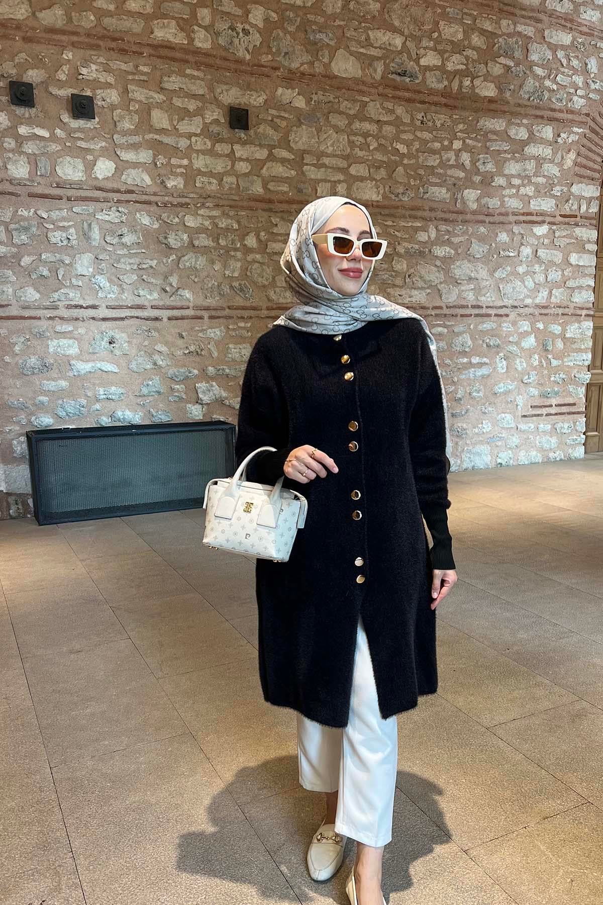 Sakallı Uzun Hırka Siyah