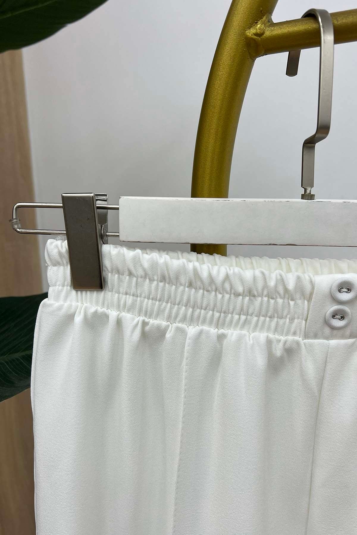 Süs Düğmeli Bel Lastikli Spor Pamuk Pantalon Beyaz