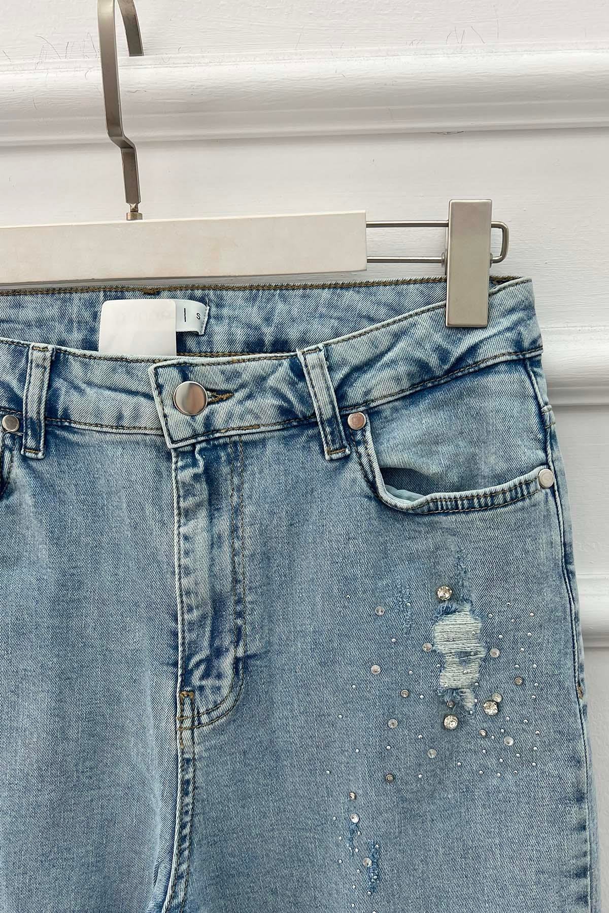 Taş Detaylı Eskitme Kot Pantolon Buz Mavi