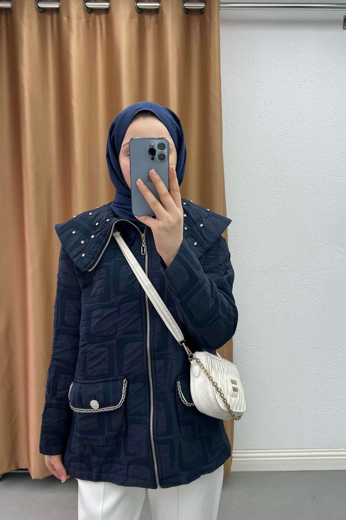 Taş Işıltılı İşlemeli Astarlı Kapitone Mont Lacivert