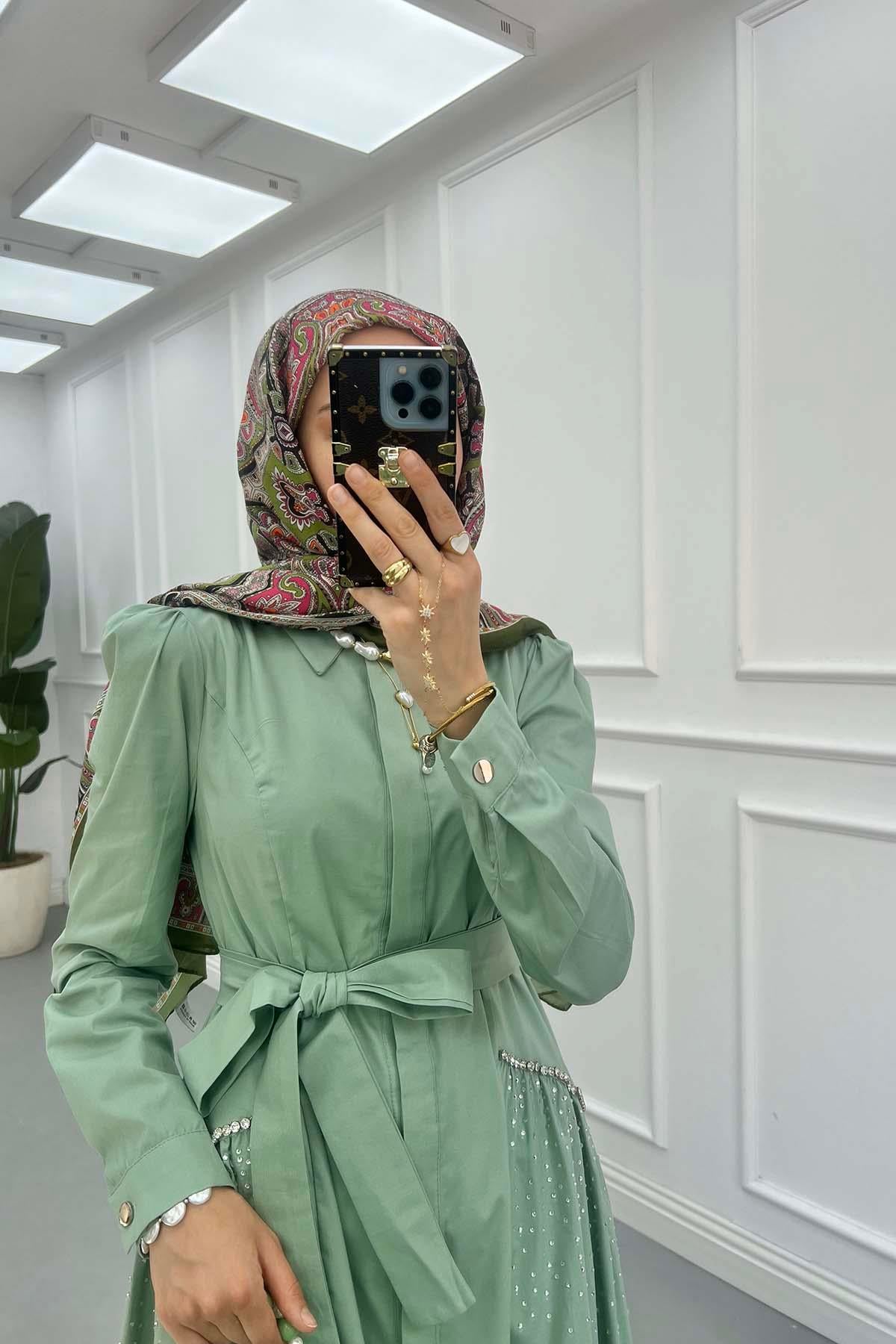 Taş İşlemeli Elbise Mint