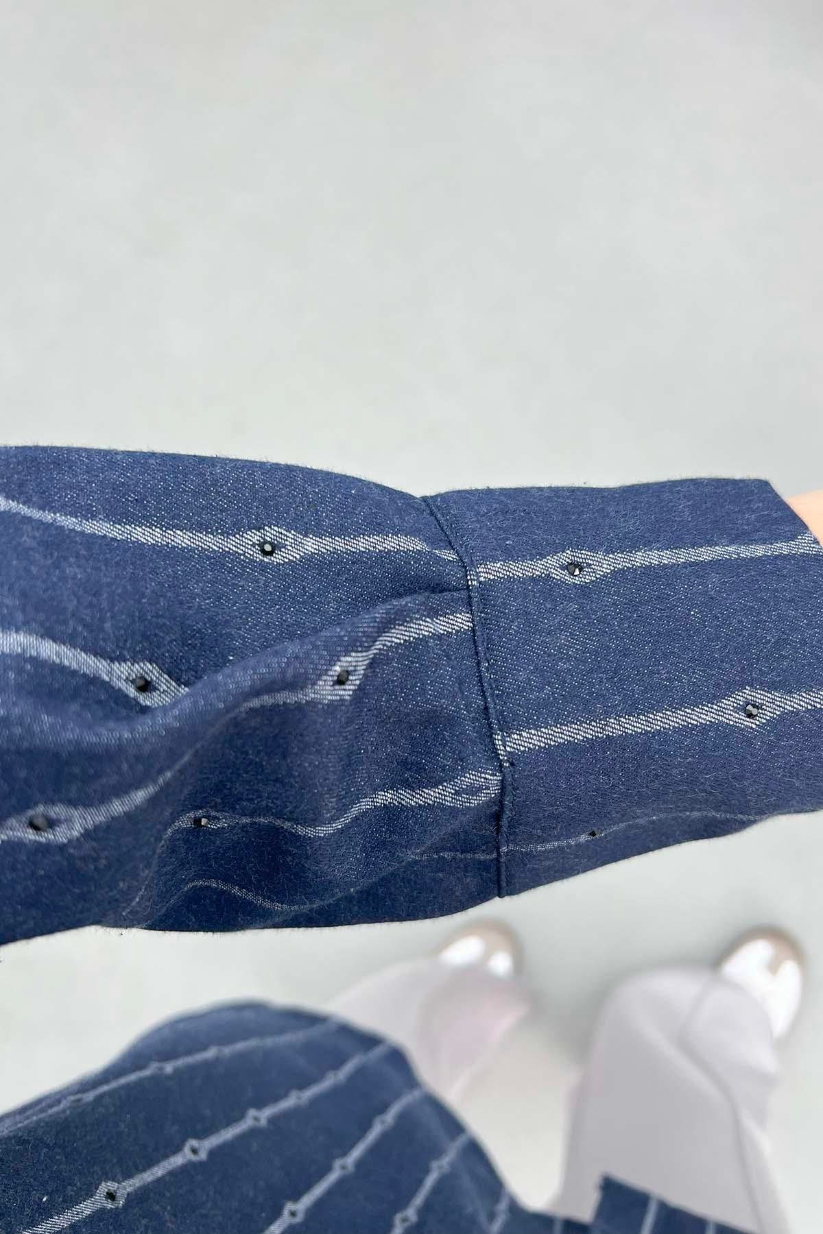Taş Şerit Desenli Denim Gömlek Lacivert