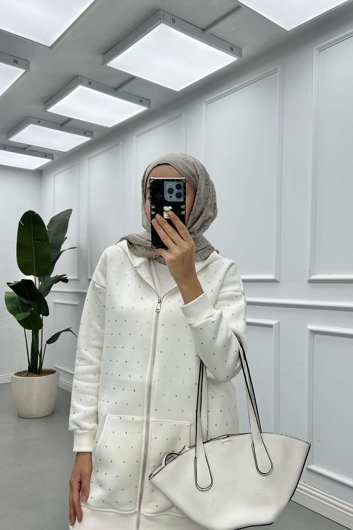 Taşlı Fermuarlı Şardonlu Sweat Beyaz