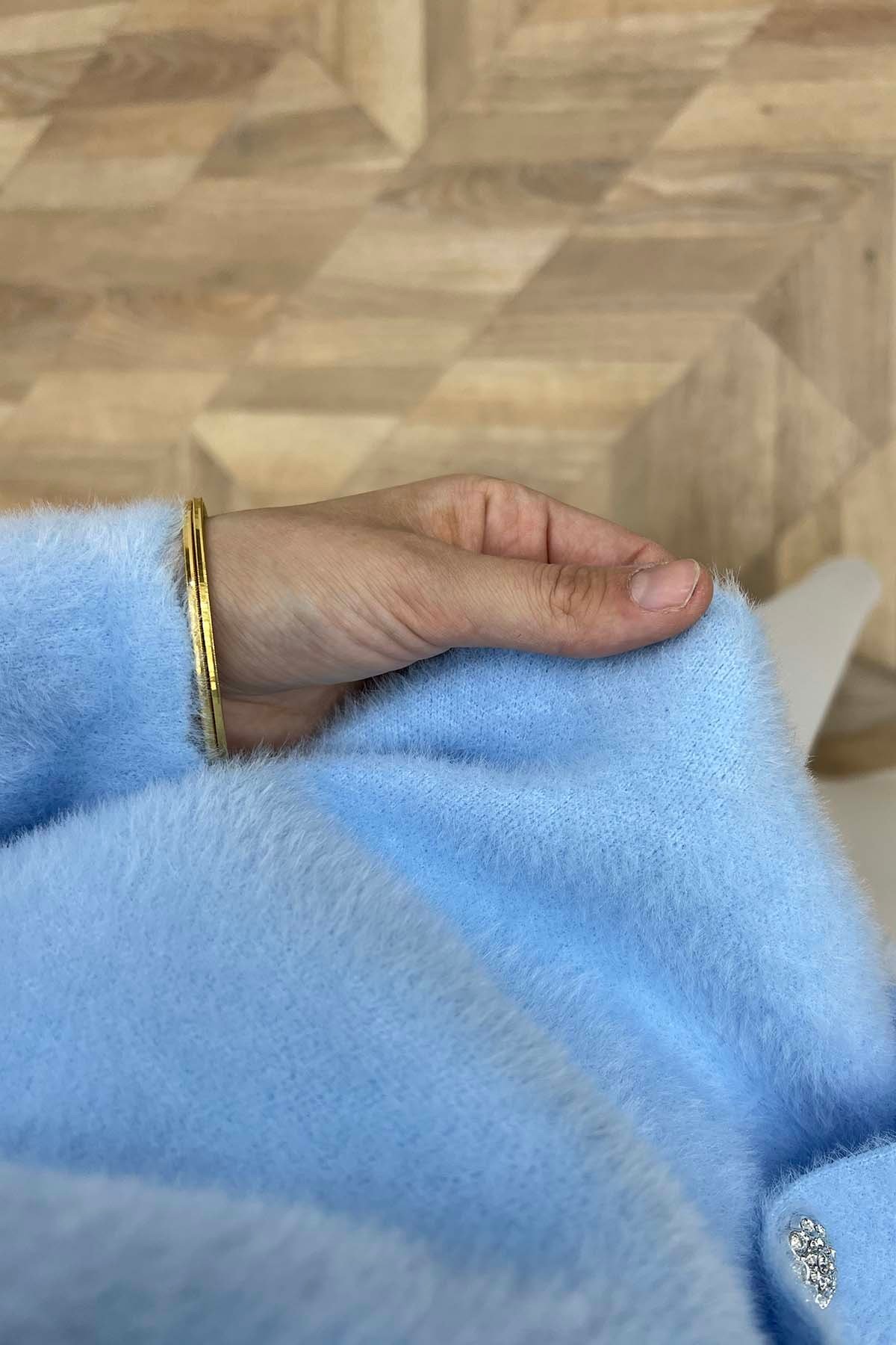 Taşlı ve Çiçek İşlemeli Angora Hırka Bebe Mavi