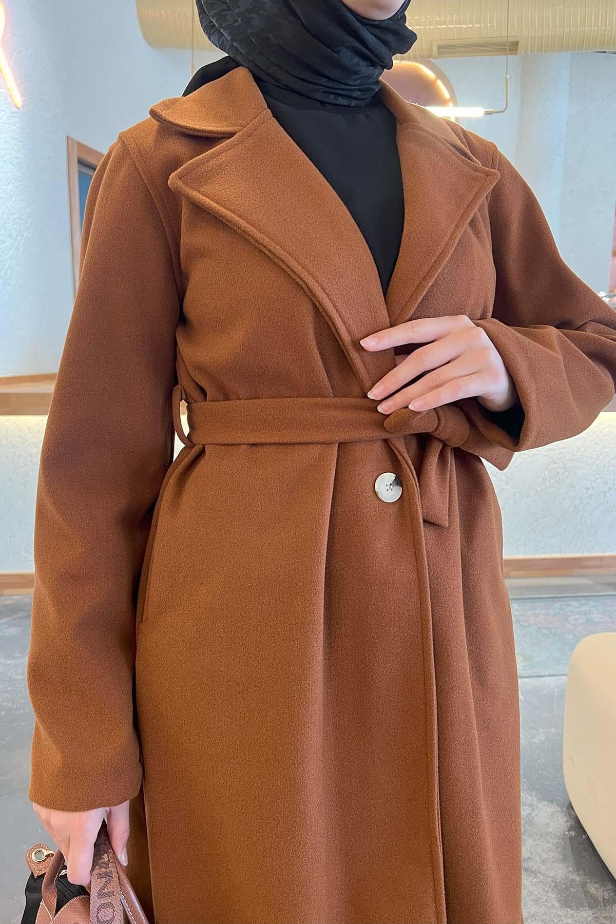 Tek Düğme Kemerli Kaşe Kaban Kahve