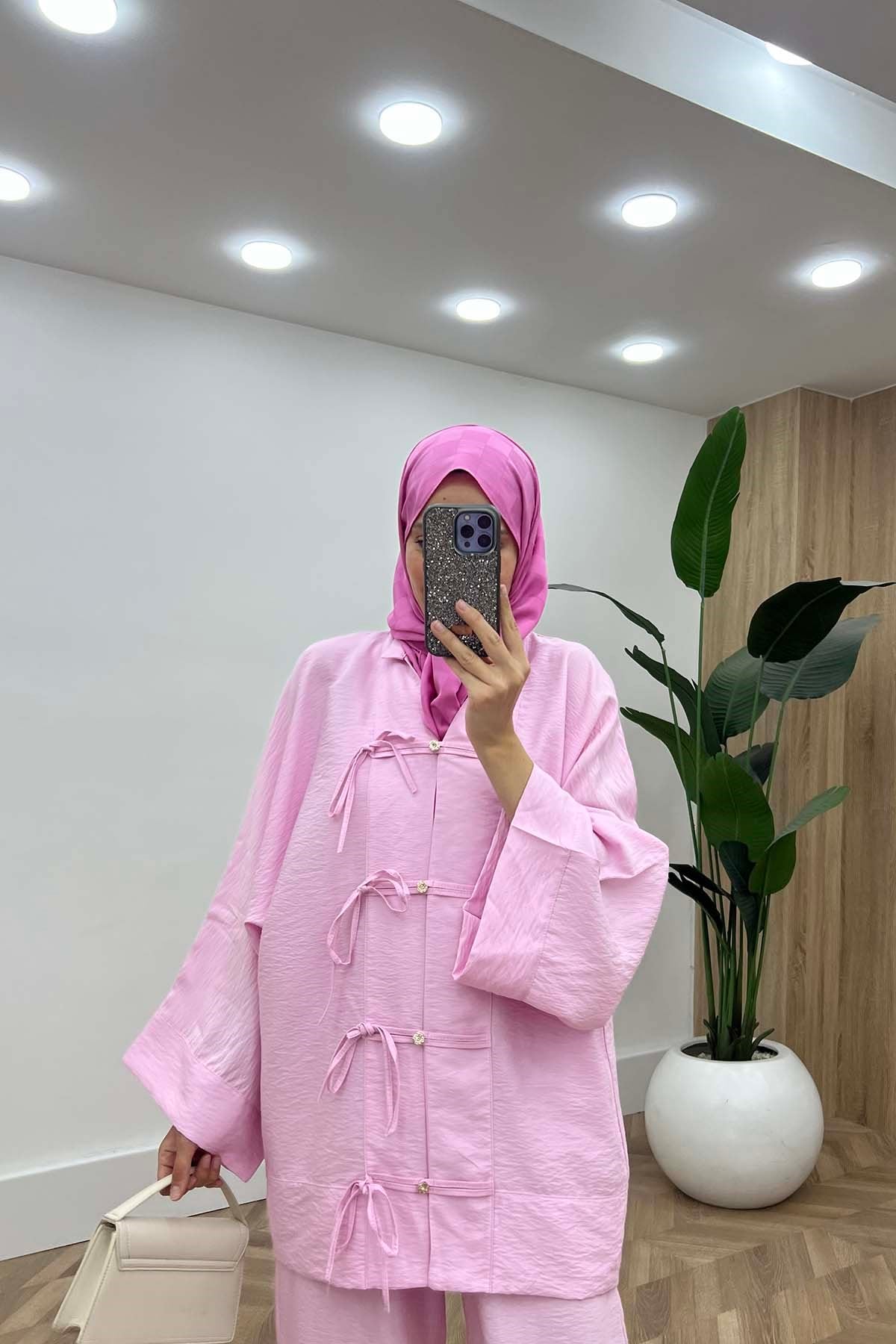 Uzak Doğu Esintili Taşlı Prenses Takım Pembe