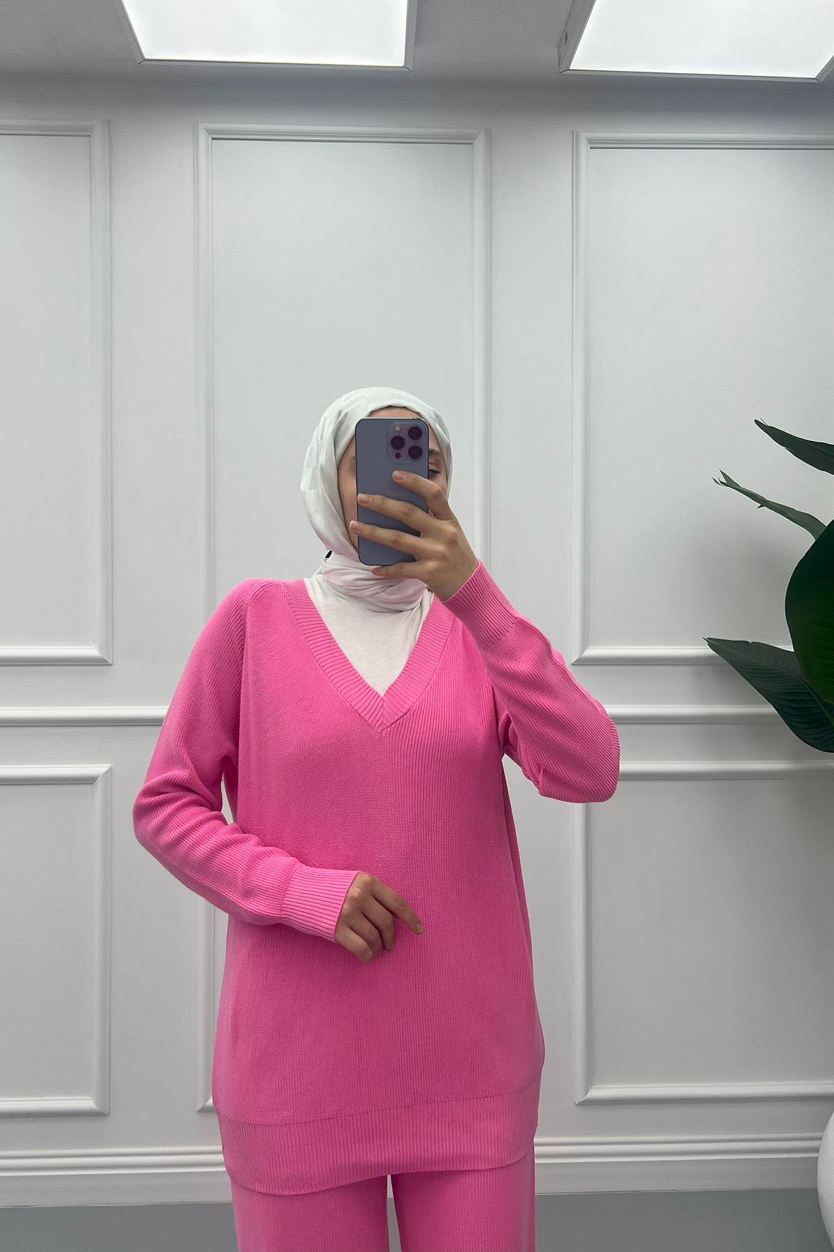 V Yaka Pantolon Takım Pembe