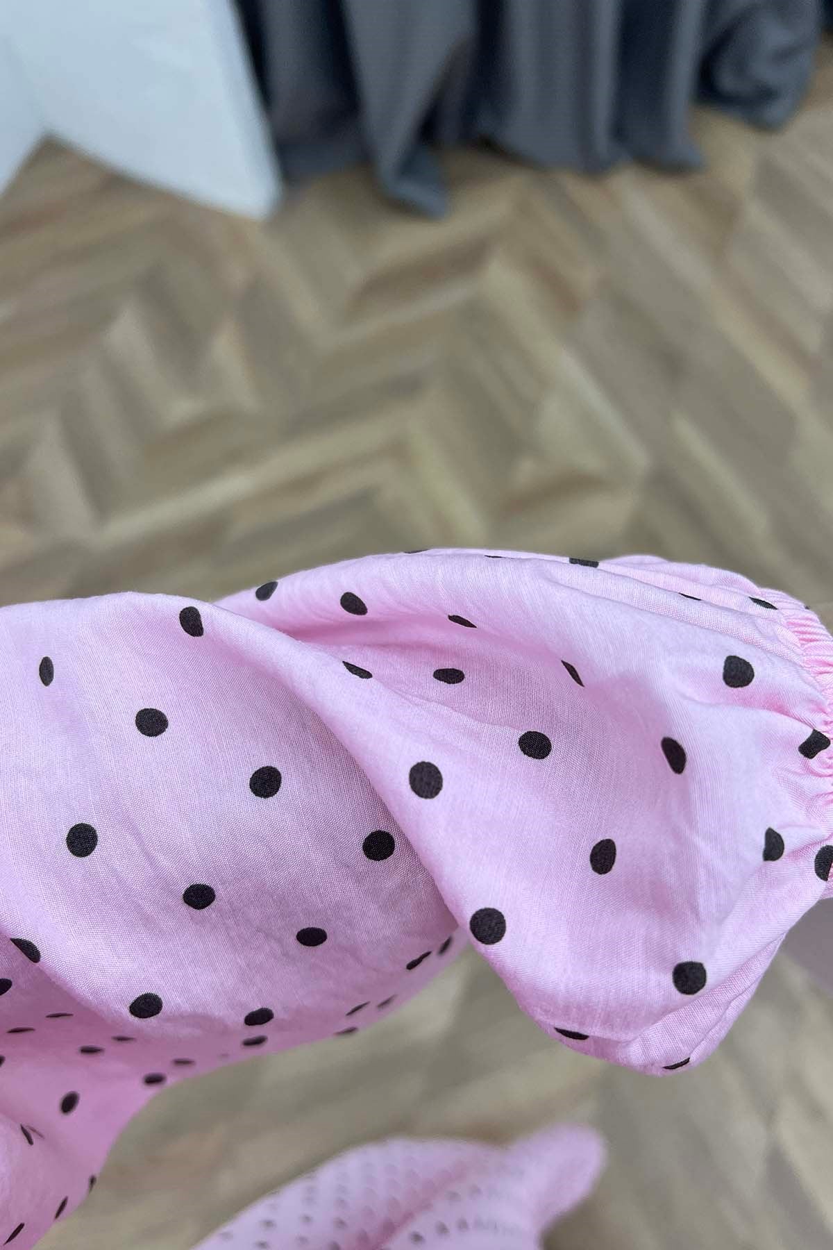 Volanlı Puantiyeli Modal Kumaş Retro Takım Pembe