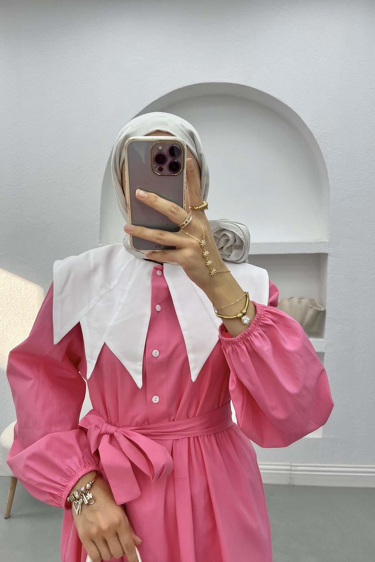 Yaka Detaylı Elbise Pembe