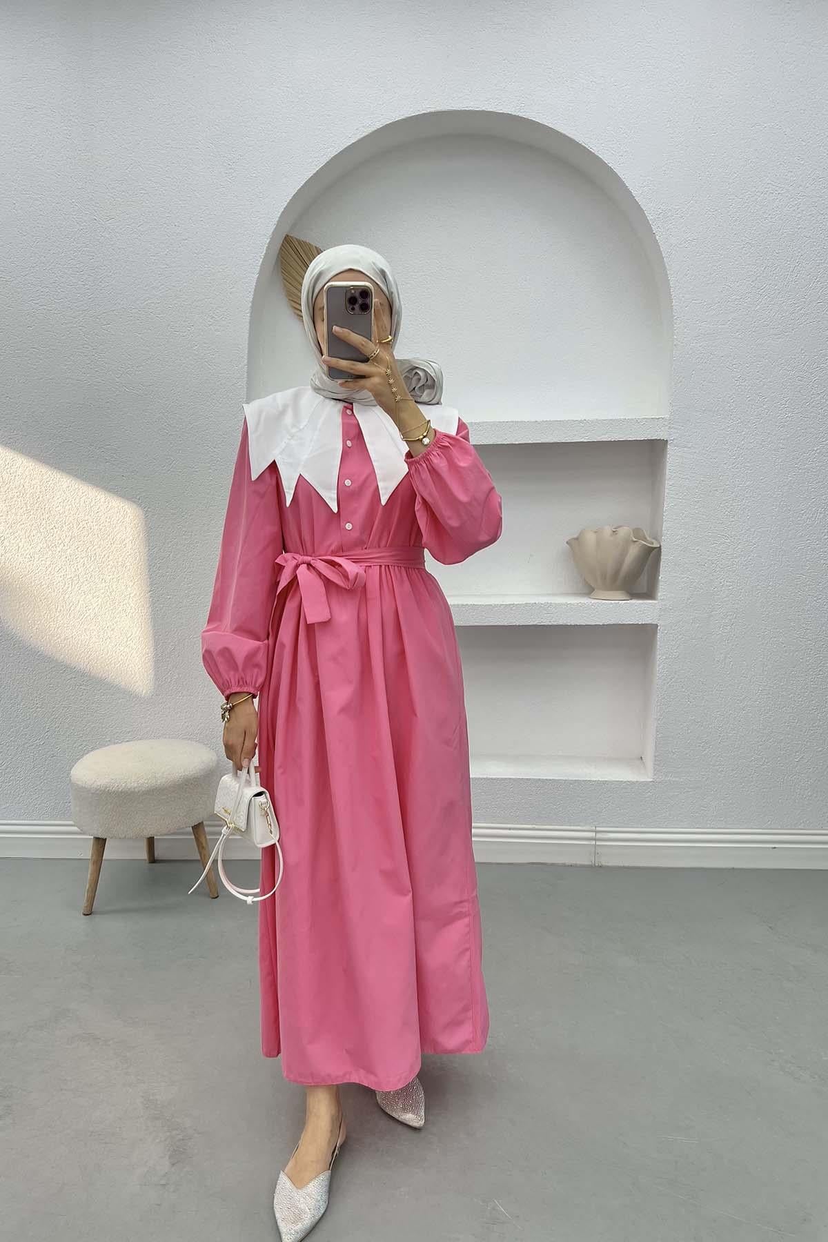 Yaka Detaylı Elbise Pembe
