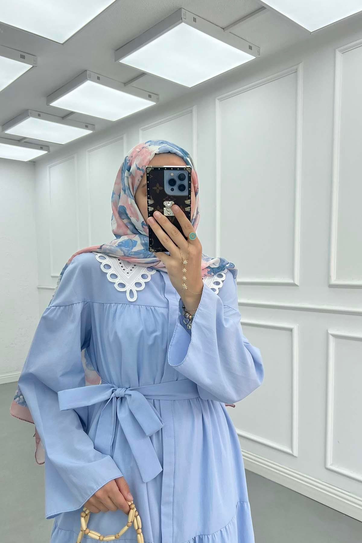 Yaka Detaylı Kuşaklı Elbise Bebe Mavi