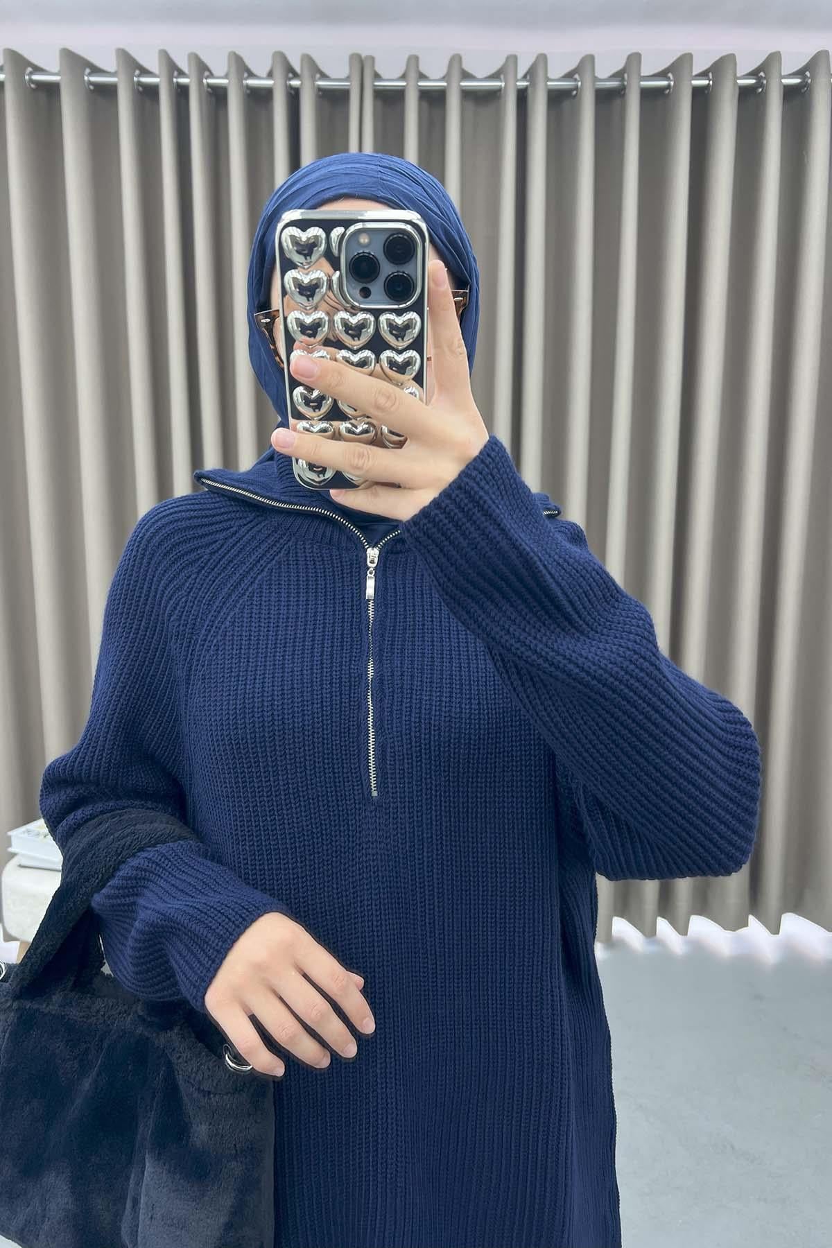 Yaka Fermuarlı Triko Tunik Lacivert