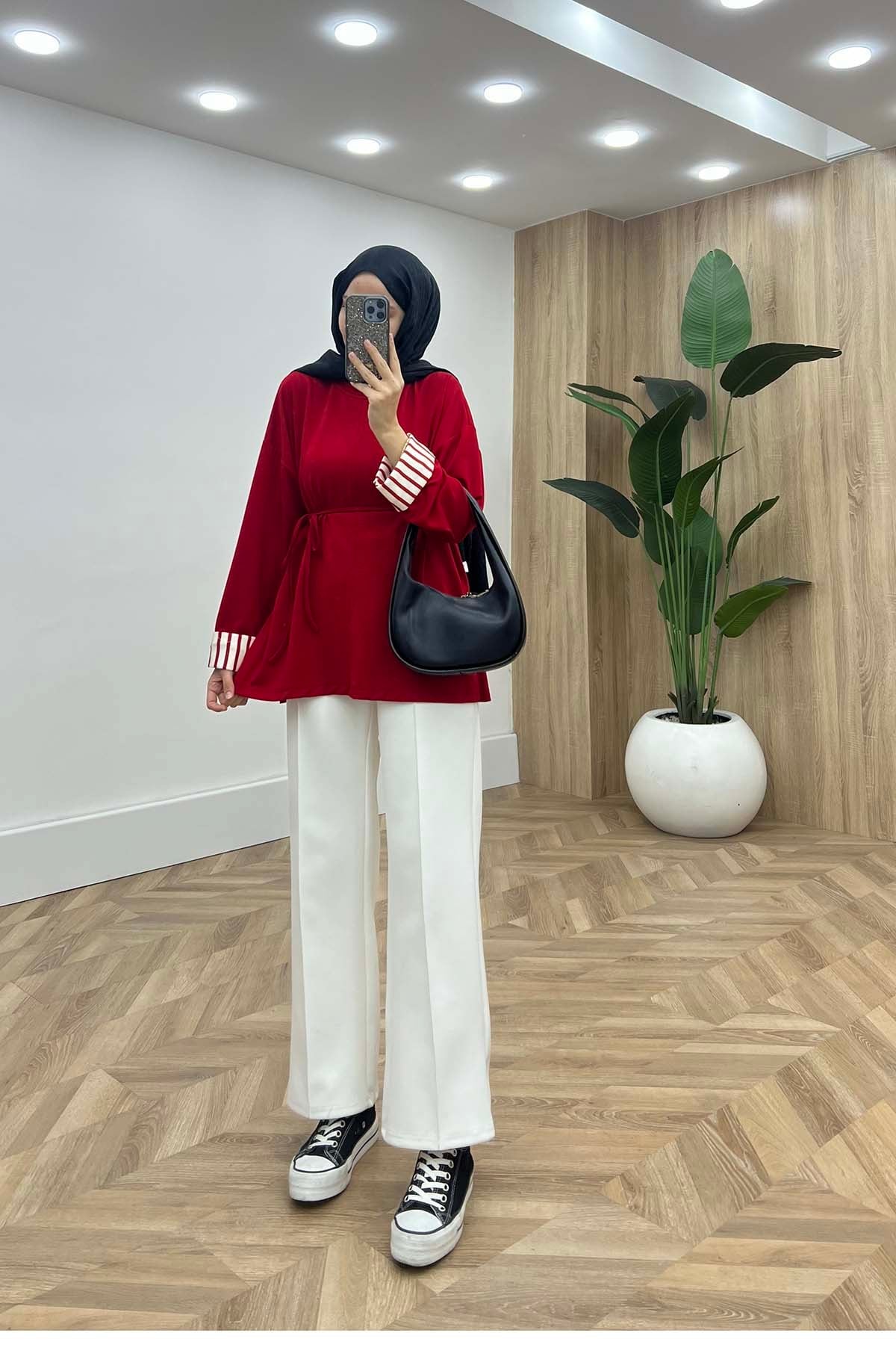 Yaka Ve Kol Çizgi Detaylı Sweatshirt Kırmızı