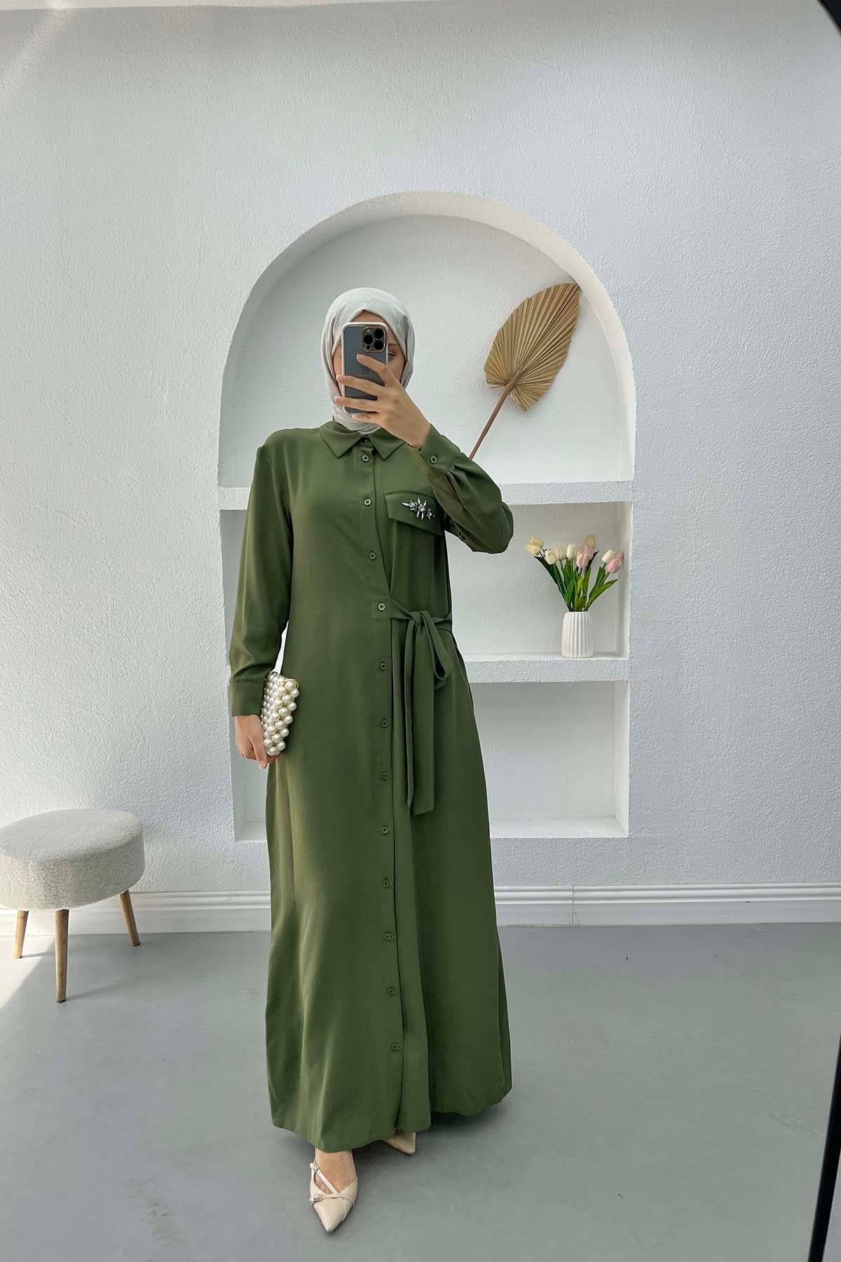 Yan Bağlamalı Taşlı Elbise Haki