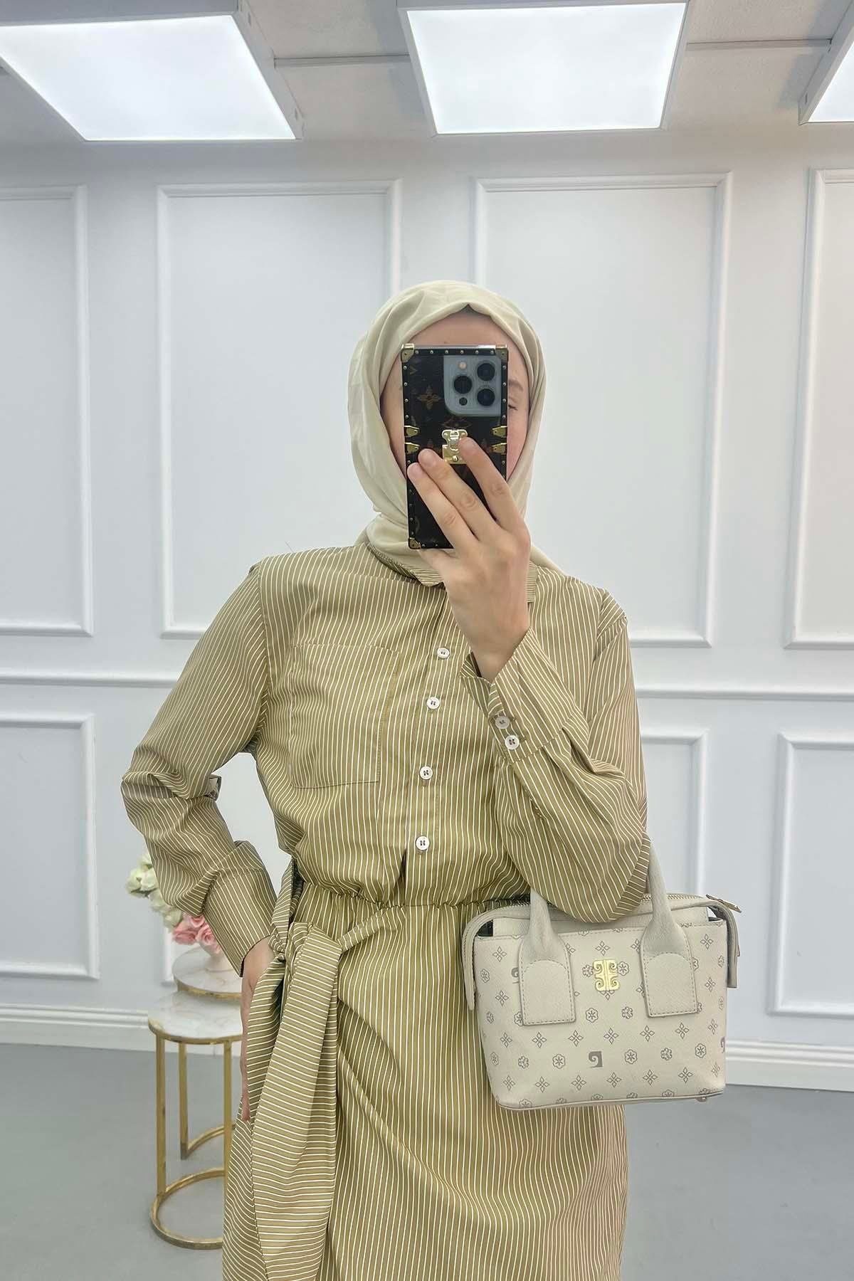 Yandan Bağlamalı Çizgili Elbise Camel