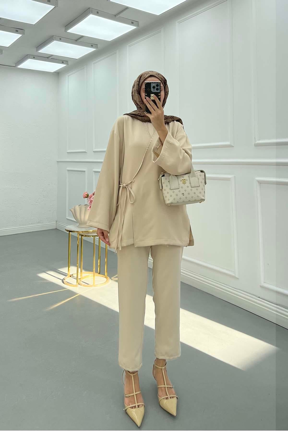 Yanı Yırtmaçlı Double Kimono Bej