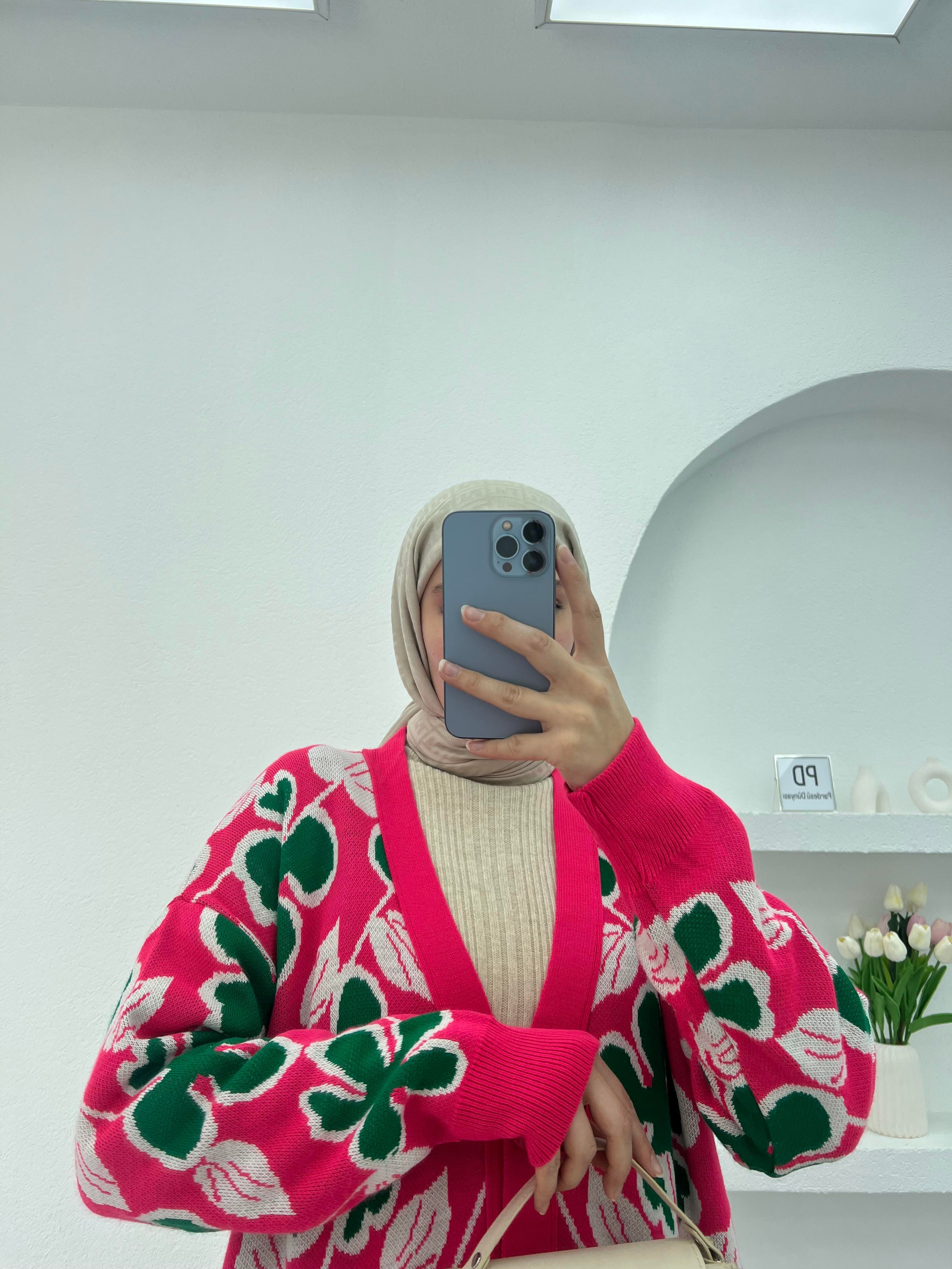 Yaprak Desenli Triko Hırka Pembe