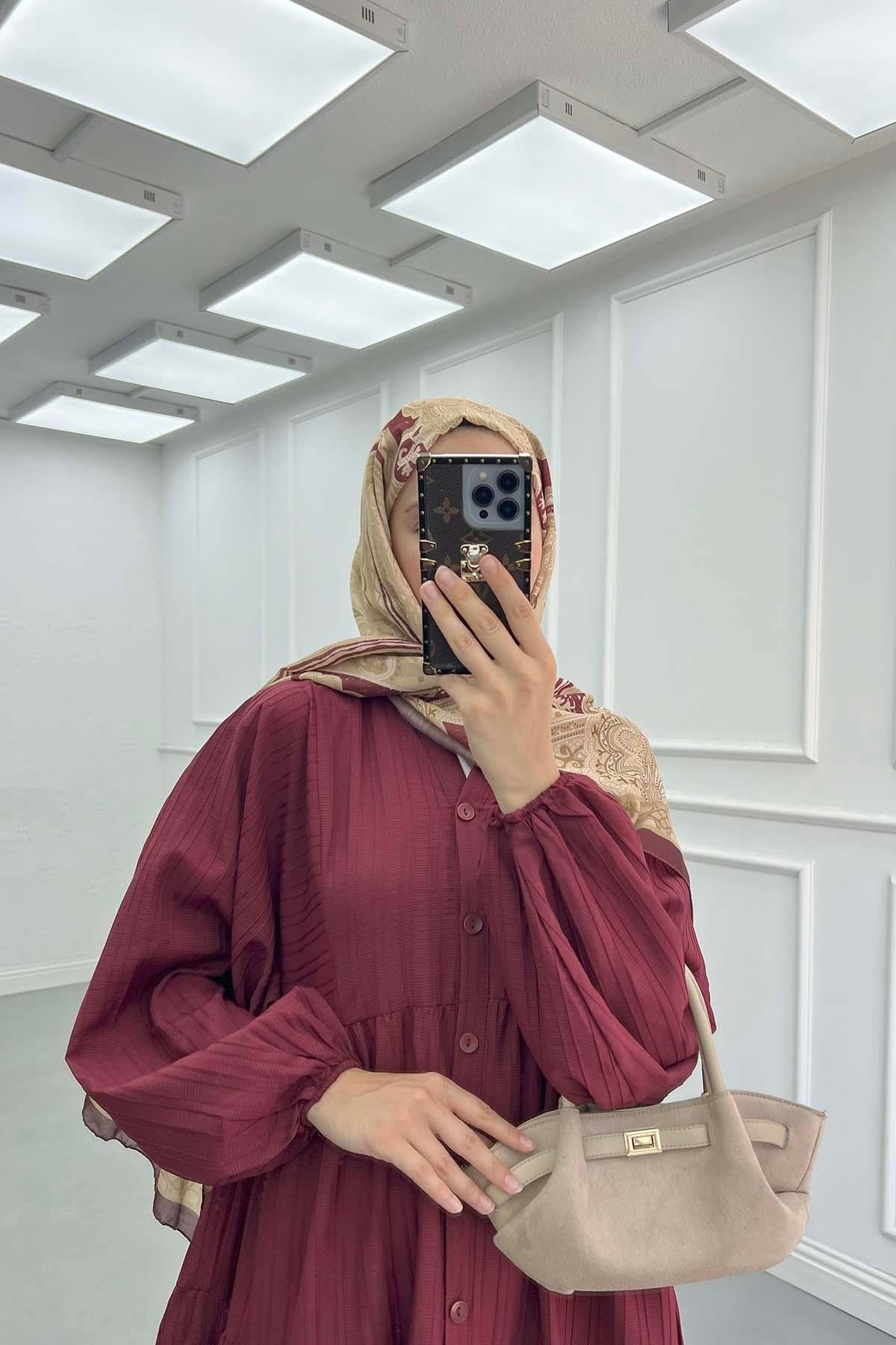 Yarım Düğme Patlı Elbise Bordo