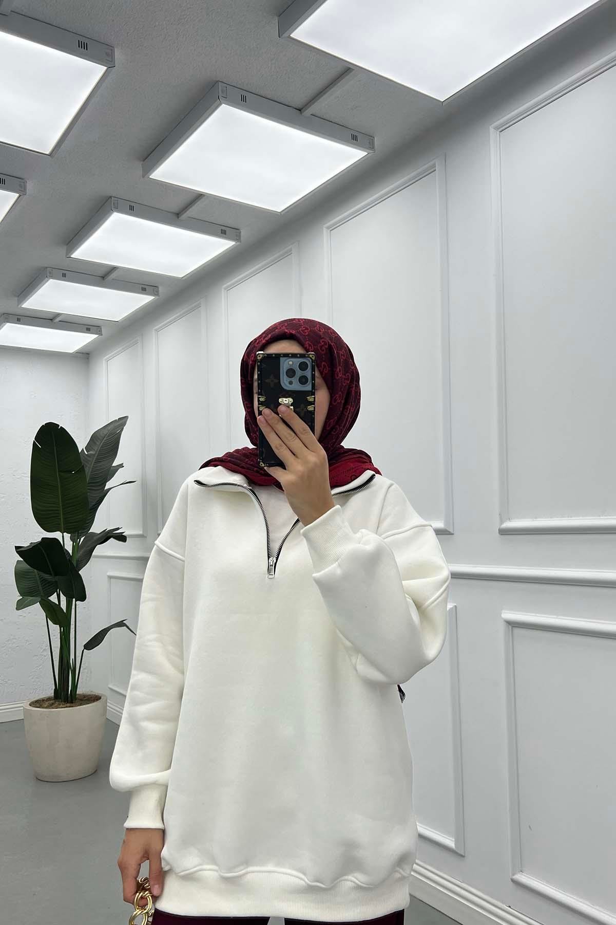 Yarım Fermuar Üç İplik Sweatshirt Beyaz