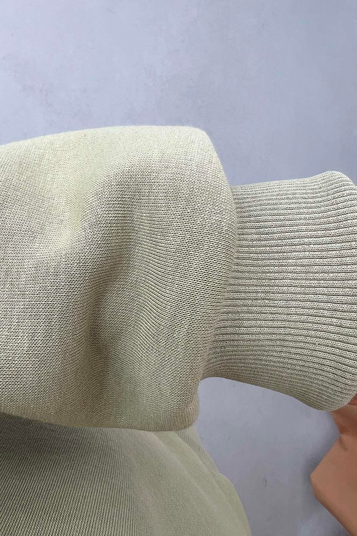 Yazılı Üç İpik Takım Soft Yeşil