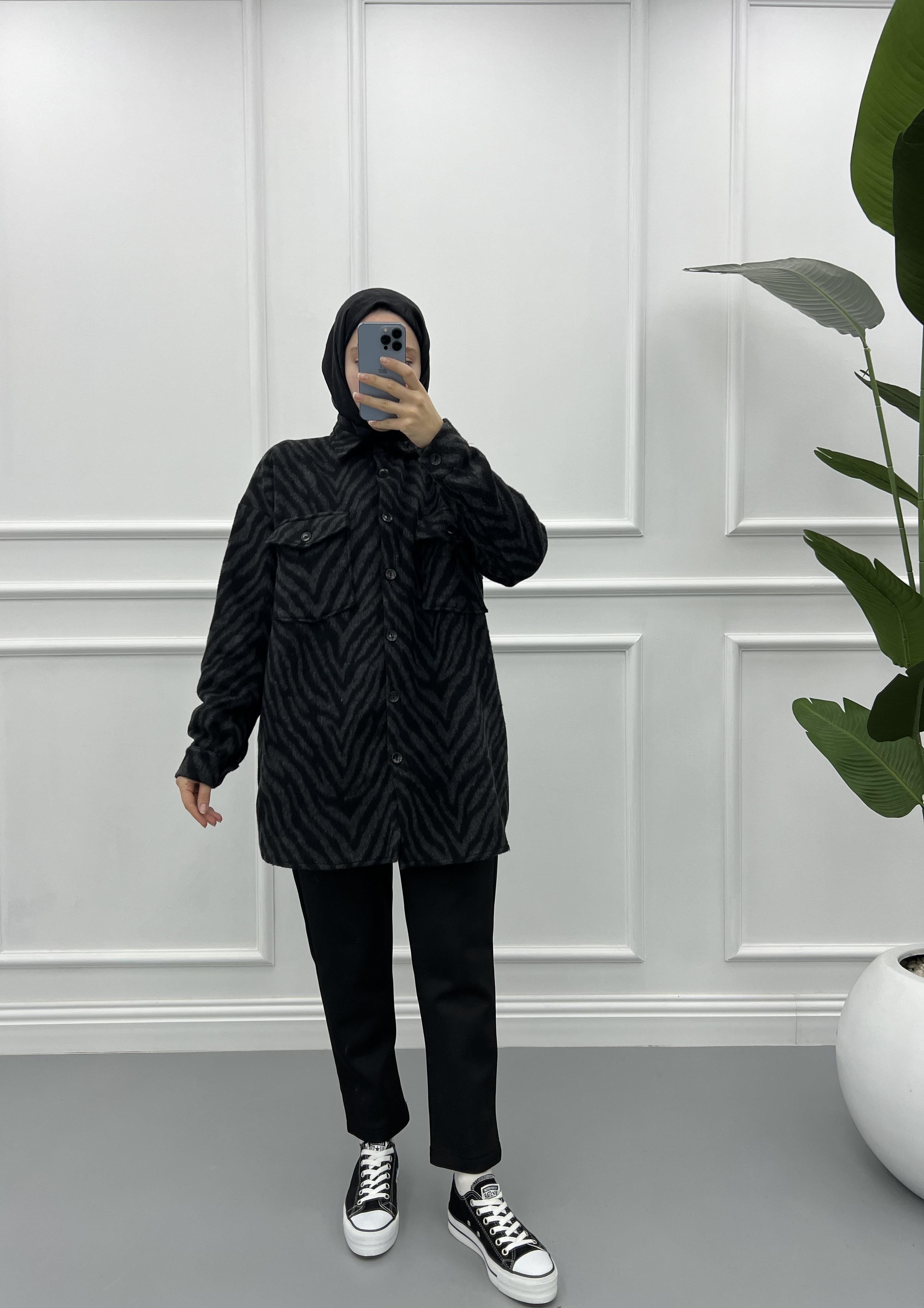 Zebra Desen Kaşe Gömlek Siyah