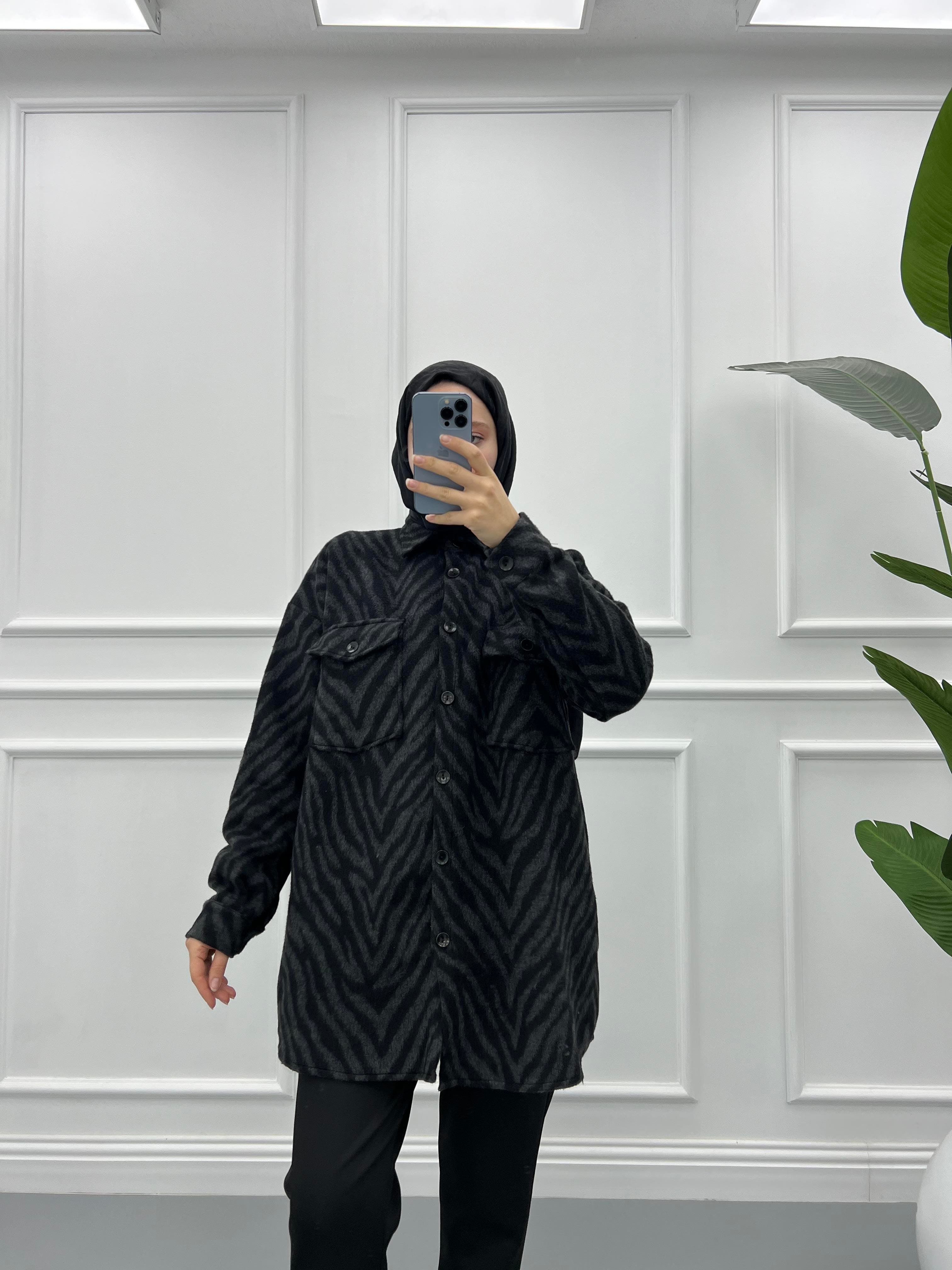 Zebra Desen Kaşe Gömlek Siyah