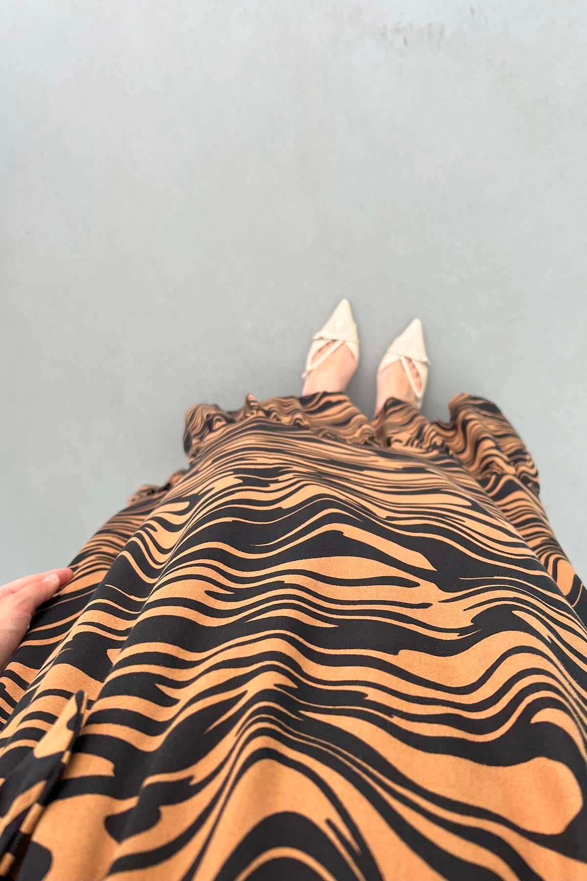Zebra Desenli Elbise Siyah