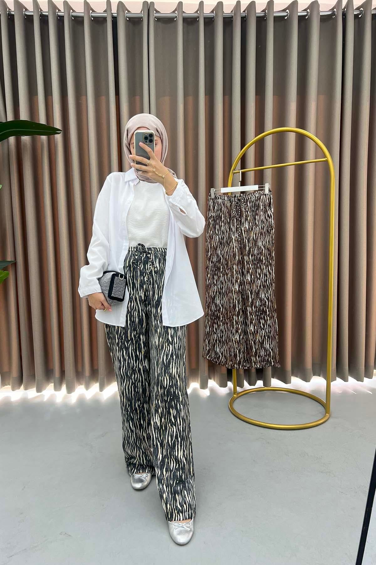 Zebra Desenli Parlak Pantolon Siyah