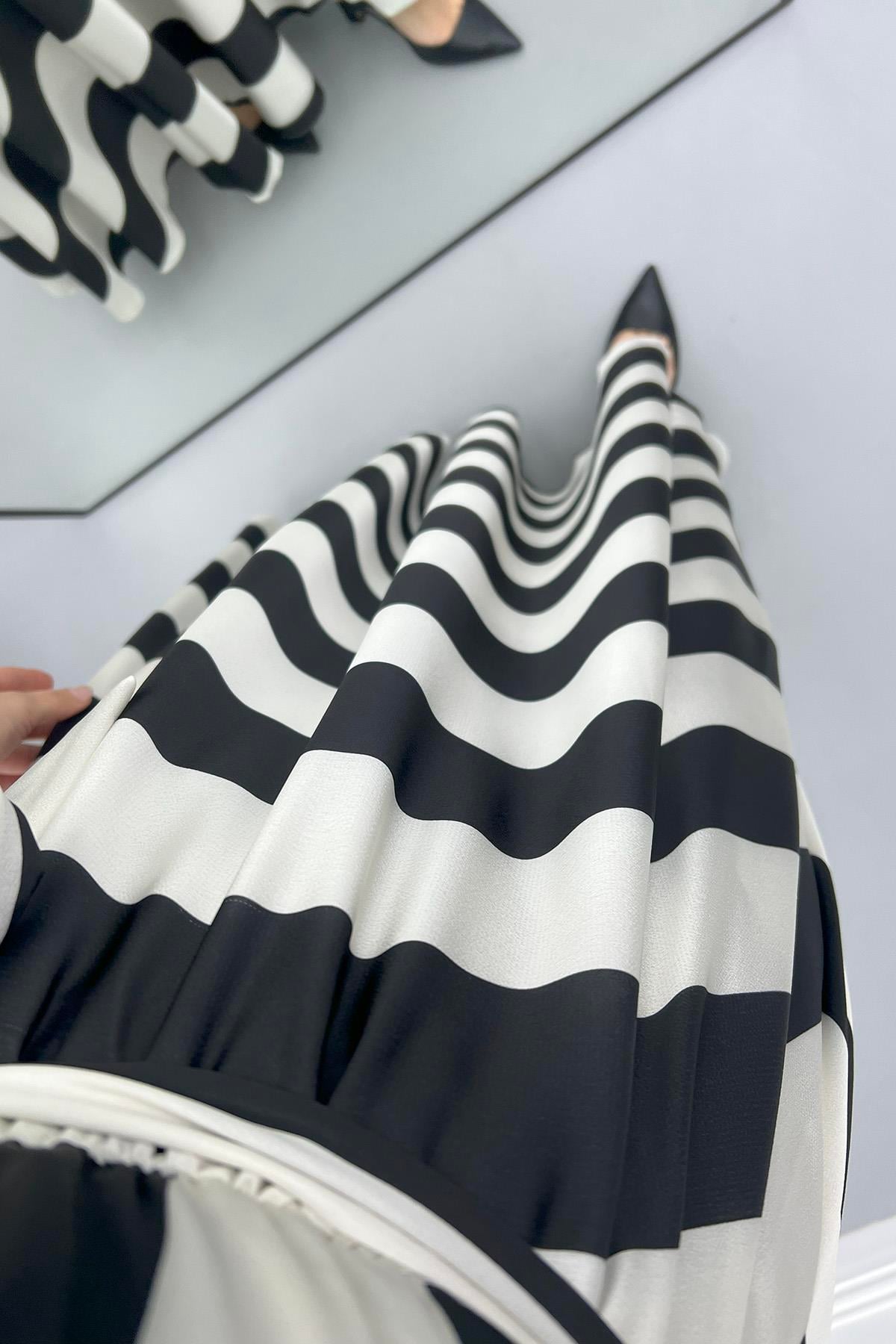 Zebra Desenli Saten Elbise Siyah- Beyaz