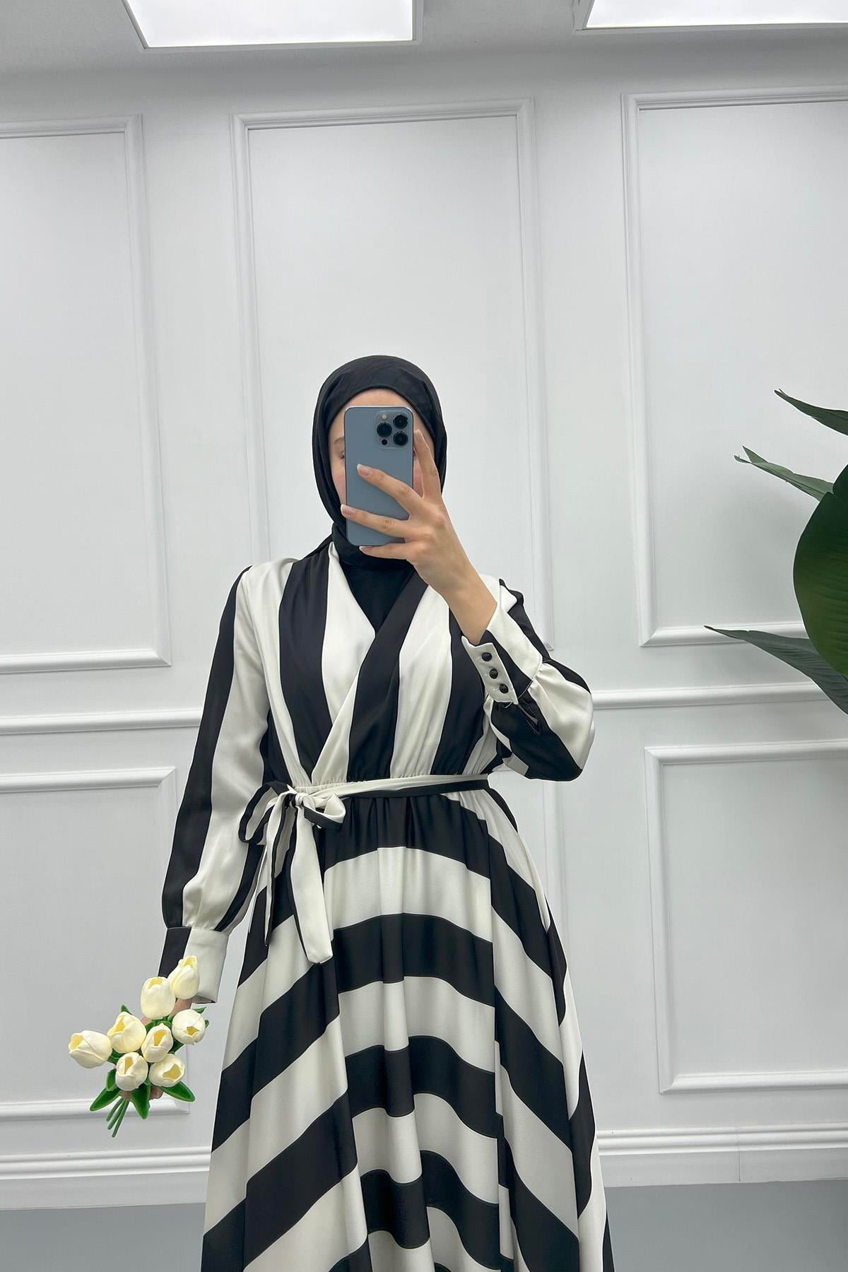 Zebra Desenli Saten Elbise Siyah- Beyaz