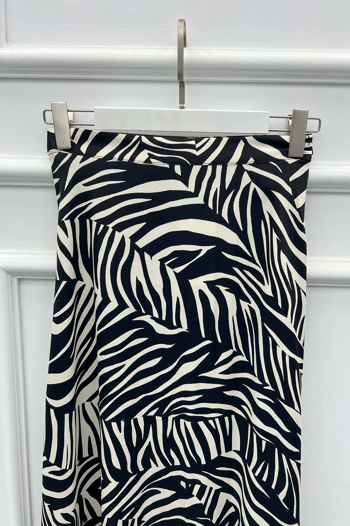 Zebra Saten Etek Siyah