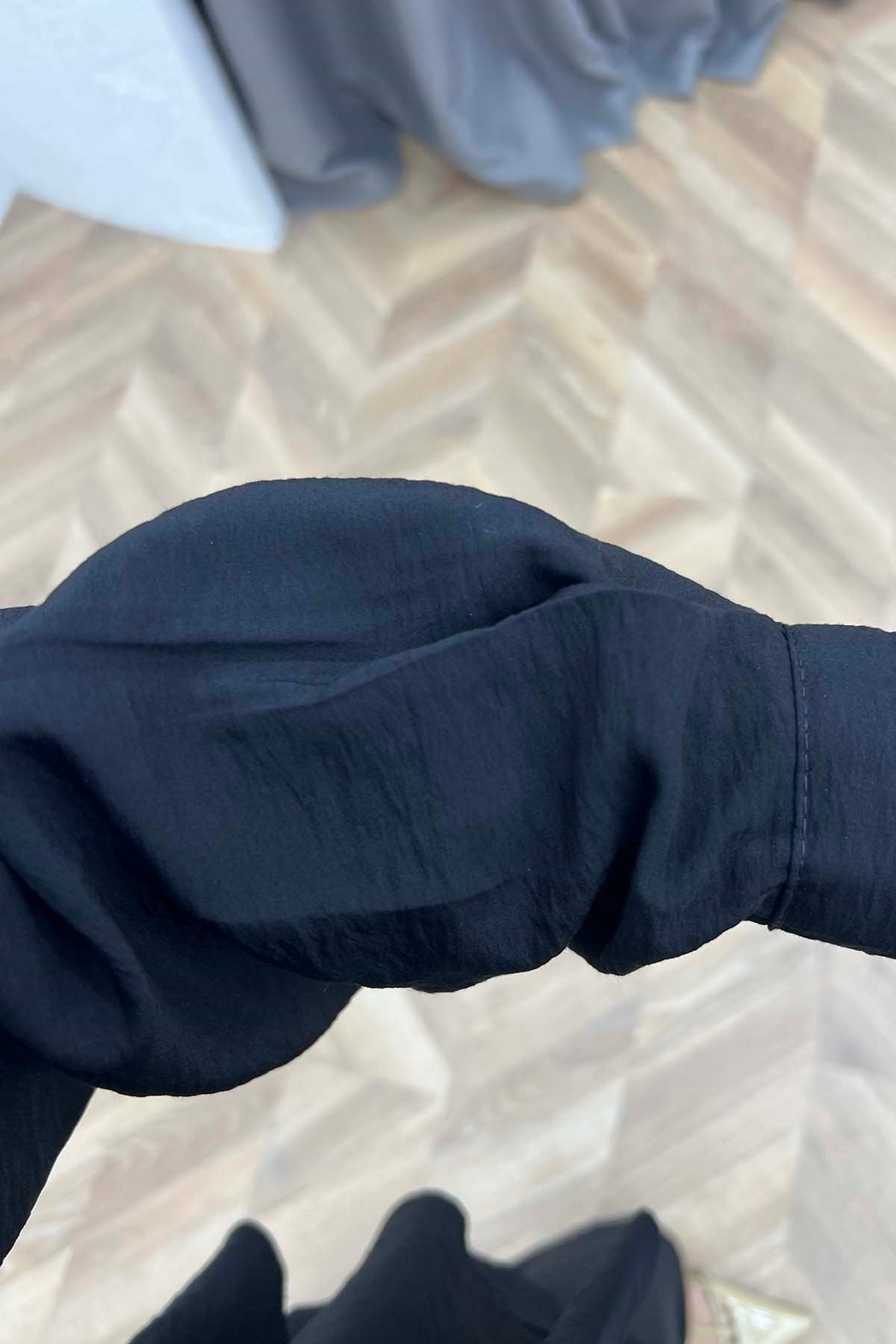Zerafet Büzgülü Aura Düğme Detaylı Takım Siyah