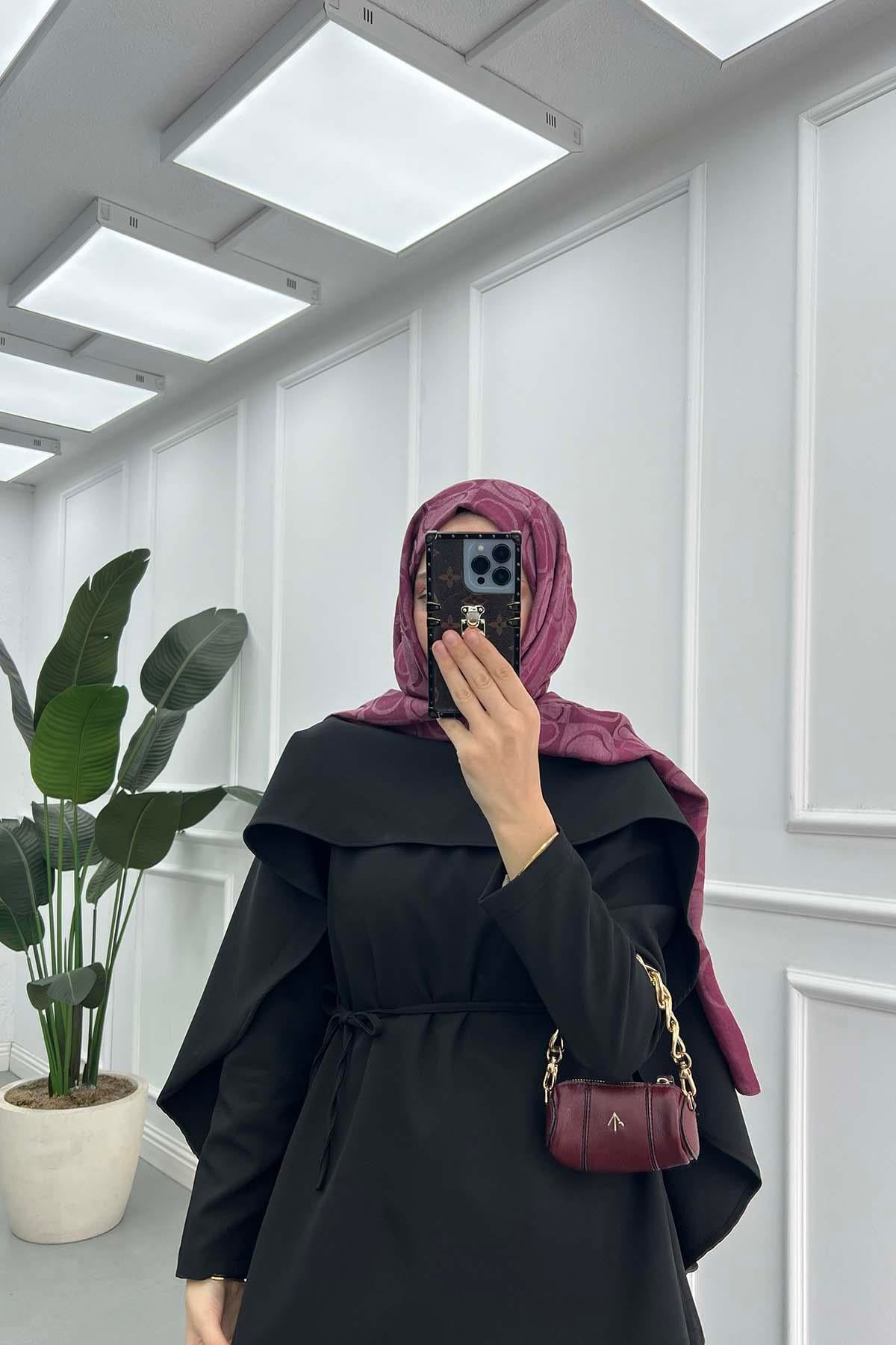 Zerafet Katlı Pelerinli Kemerli Double Takım Siyah