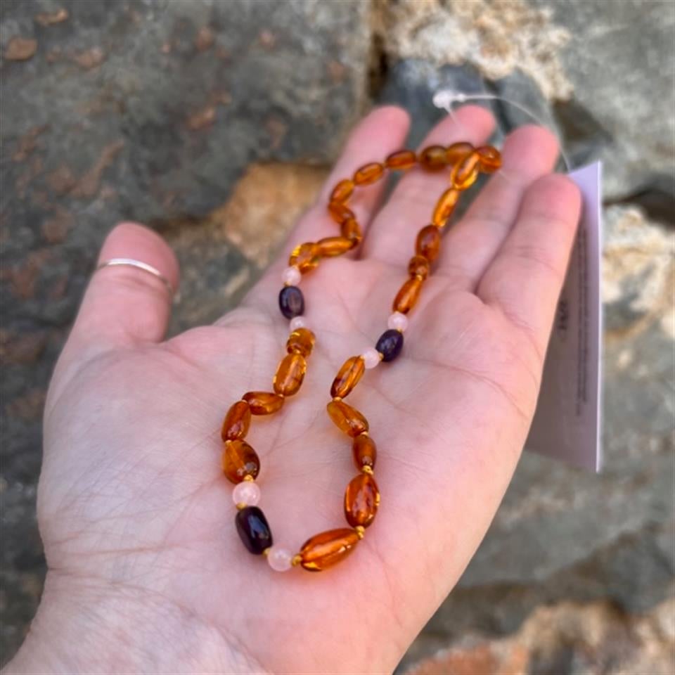 Ametist Rose Quartz ve Kahverengi Kehribar Bebek Kolyesi-Damla Kesim