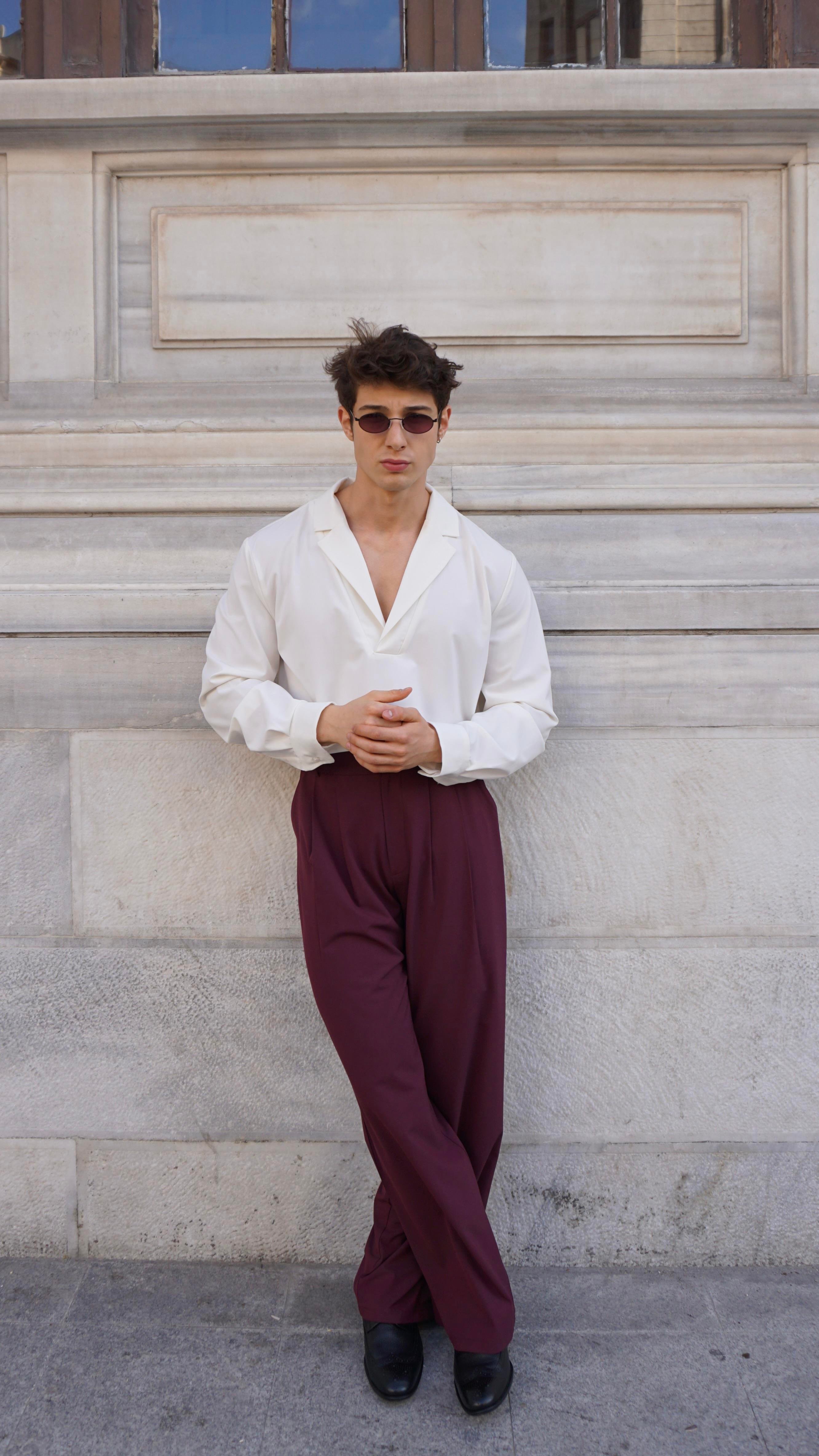 Mr. Fitzwilliam Darcy Burgundy Pantolon