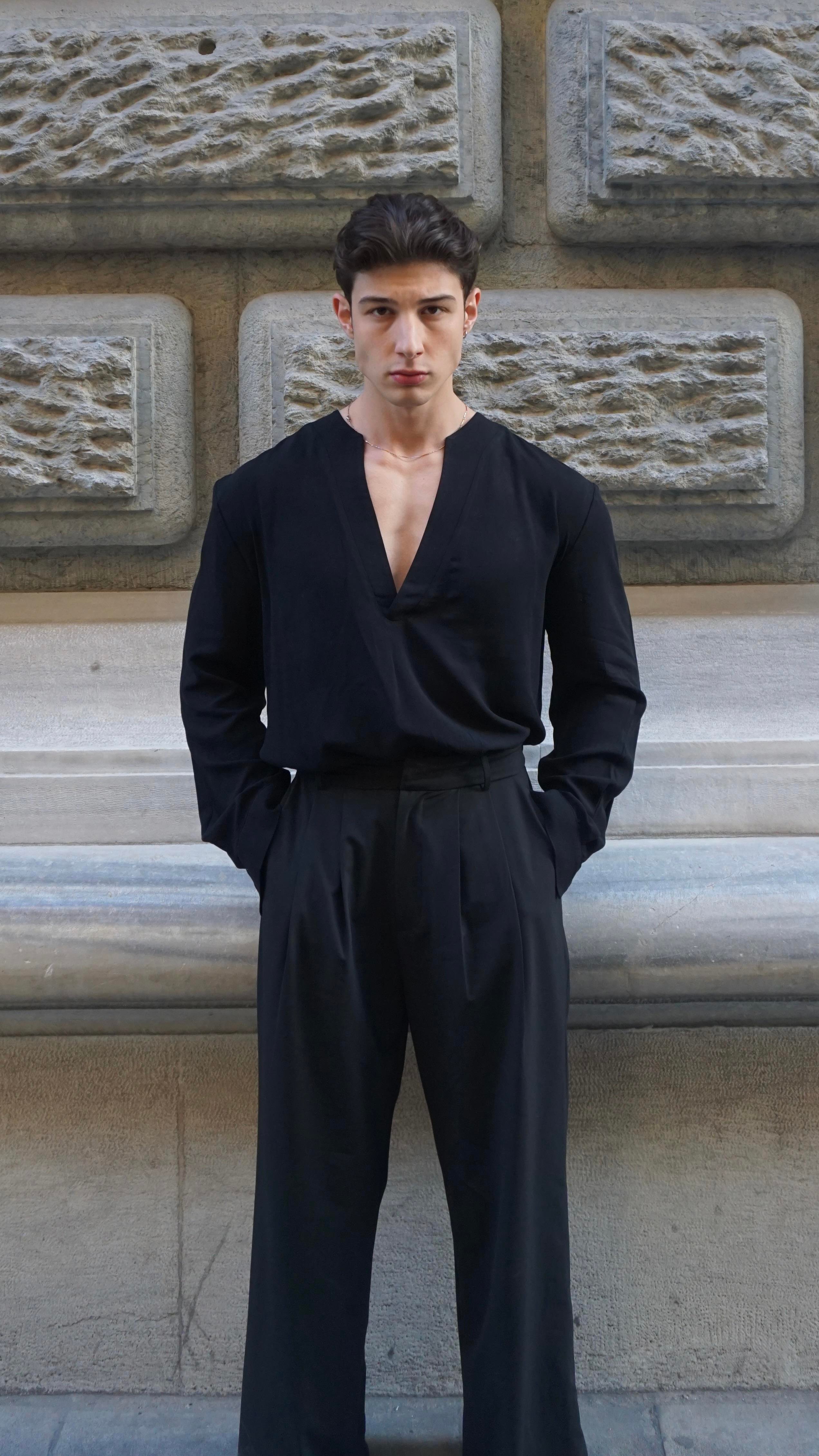 Mr. Fitzwilliam Darcy Siyah Pantolon