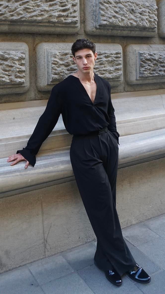 Mr. Fitzwilliam Darcy Siyah Pantolon